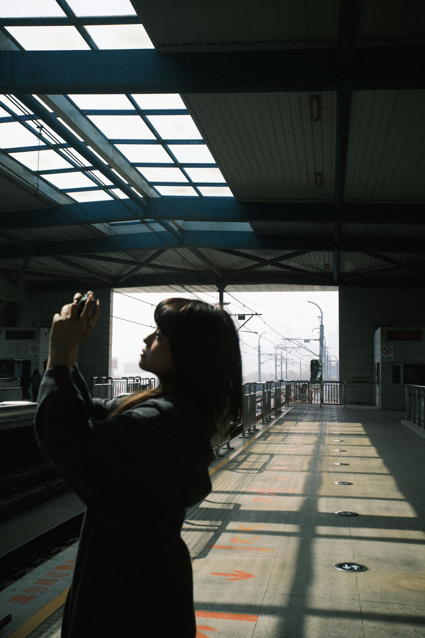 《轻轨站少女心事》[24P] 插图2