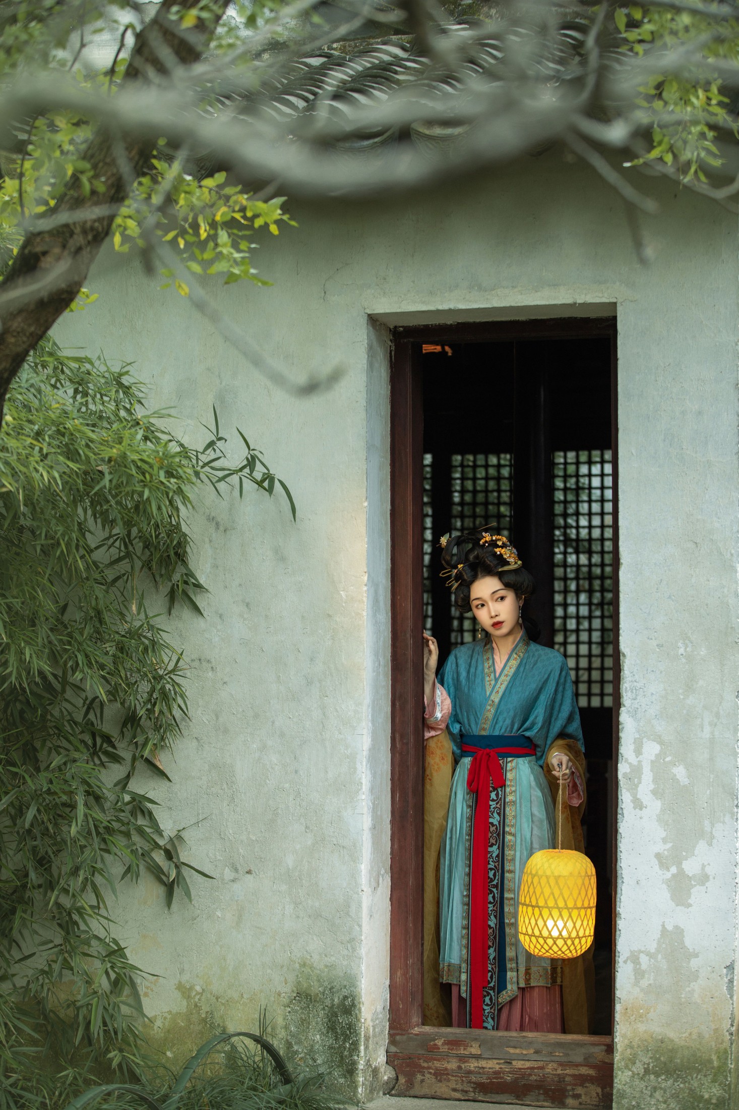 《初秋园林仕女图》[32P] 插图2