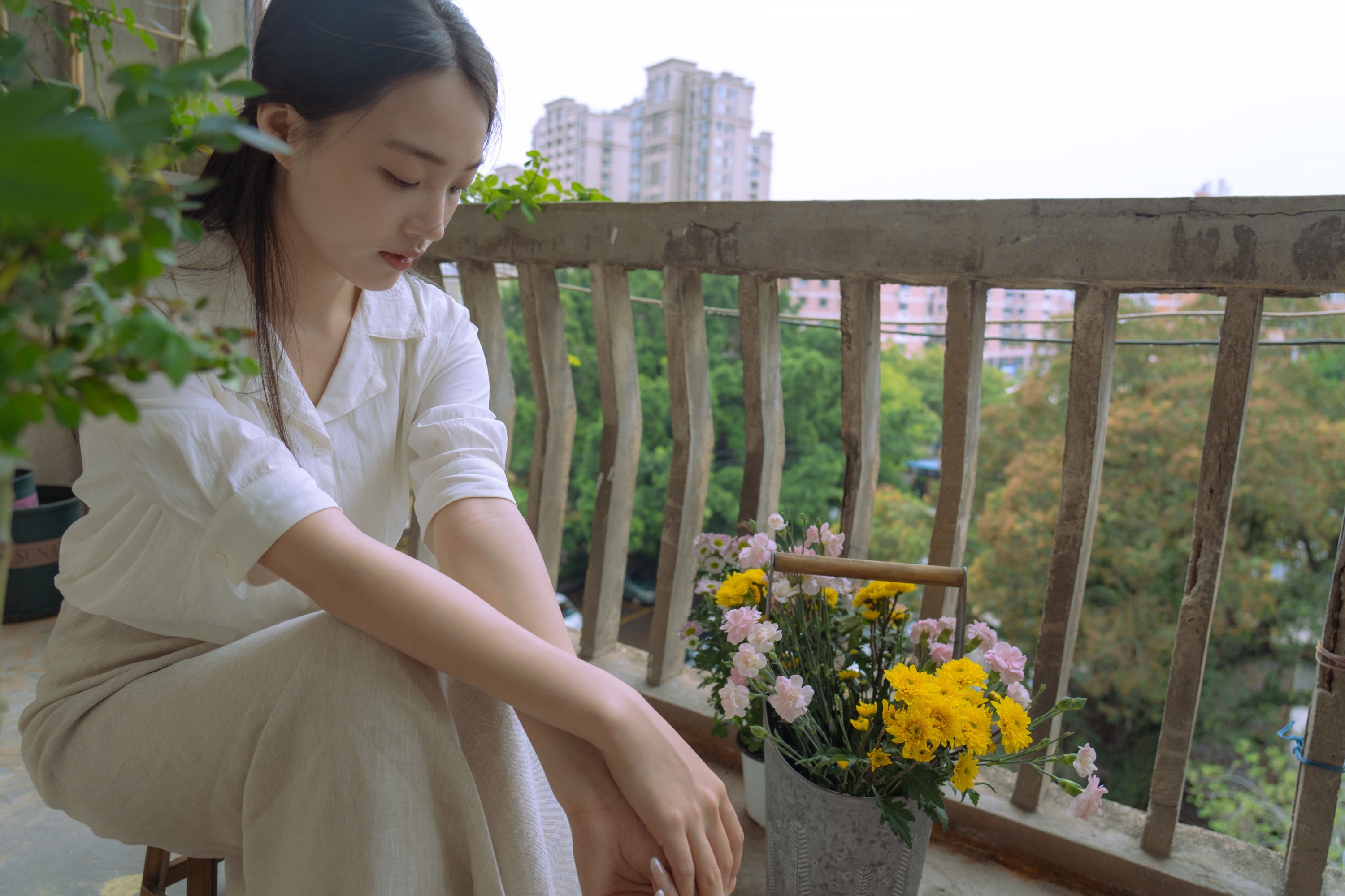 《鞋底，脚背，是温柔的底色》[16P] 插图4