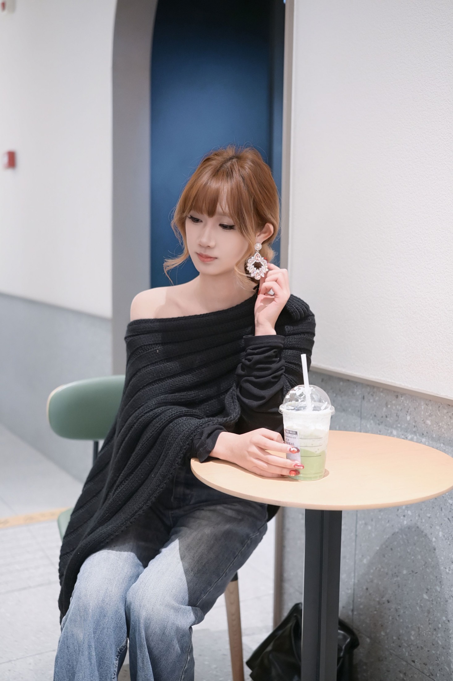 《这种黑系穿搭算氛围感天花板吗？》[11P]-66COS