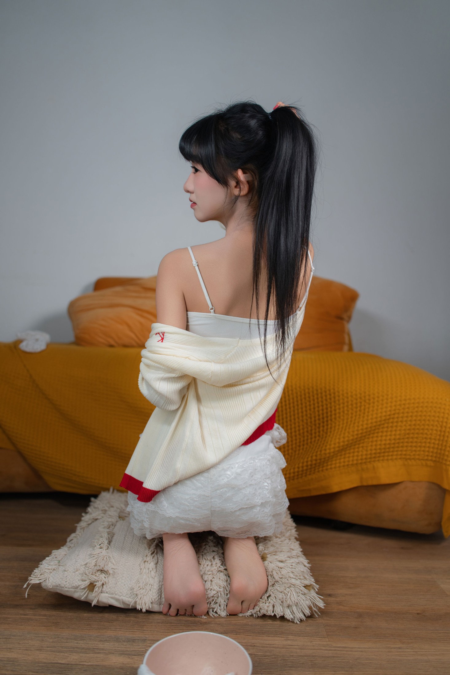 《居家纯欲 蕾丝袜》[35P] 插图3