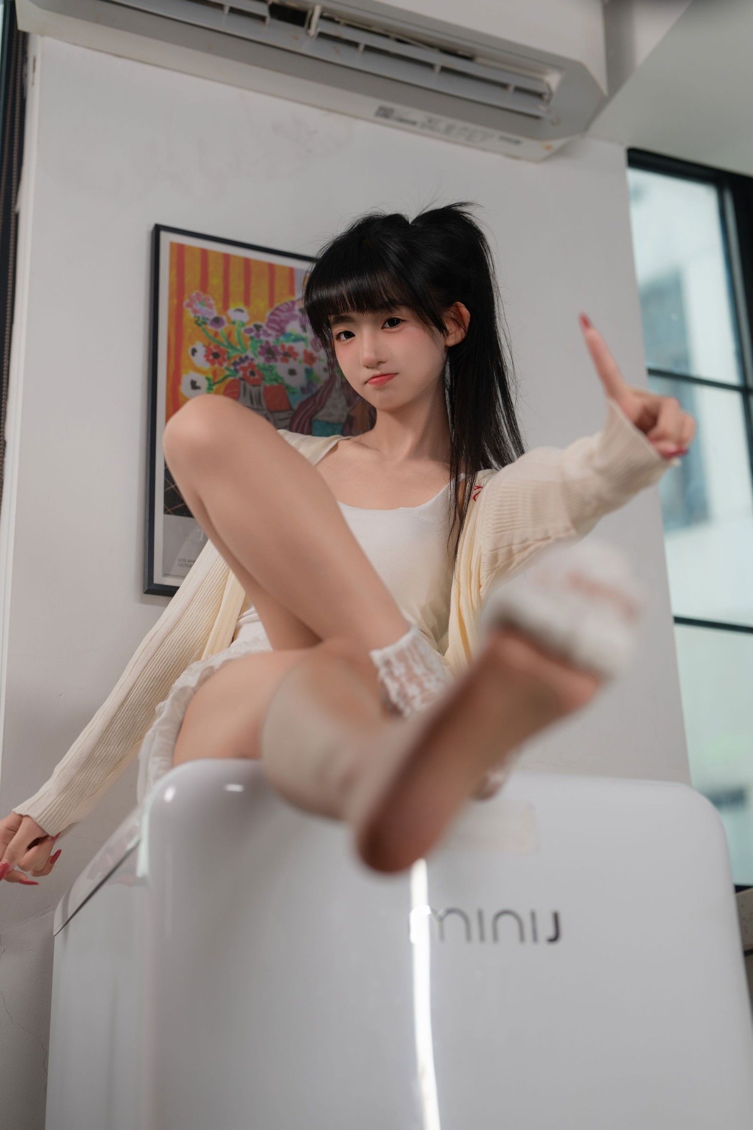 《居家纯欲 蕾丝袜》[35P]-66COS