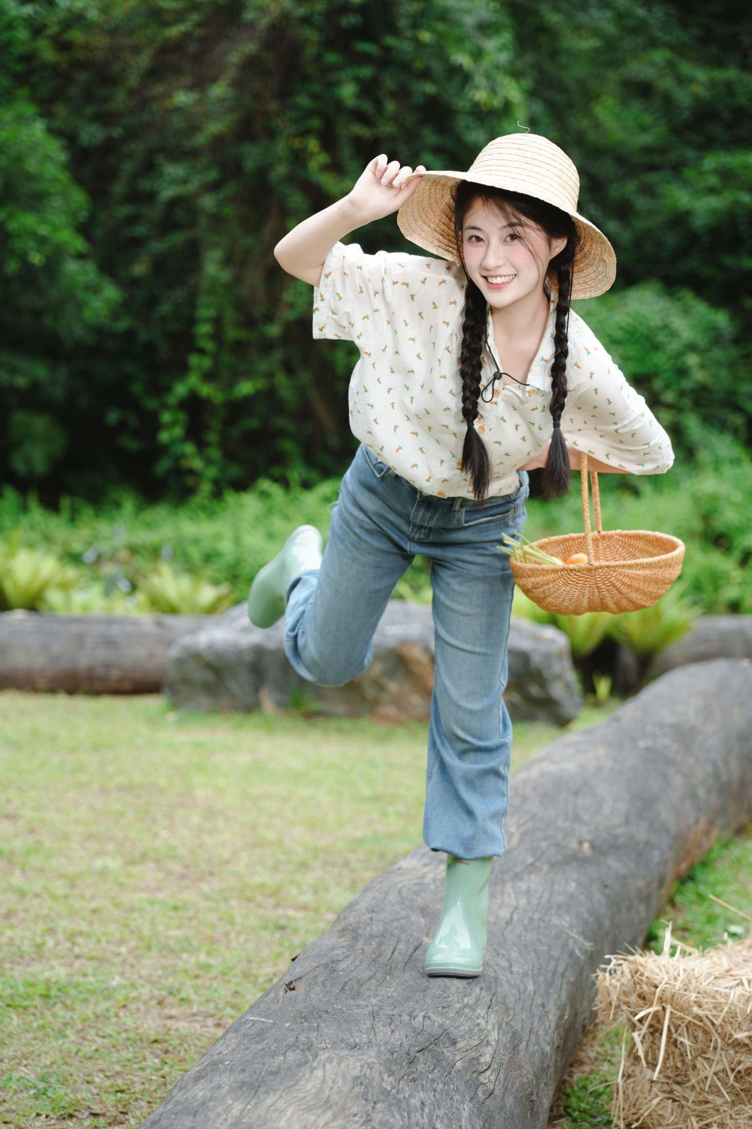 《牧场中的可爱女孩》[12P] 插图5