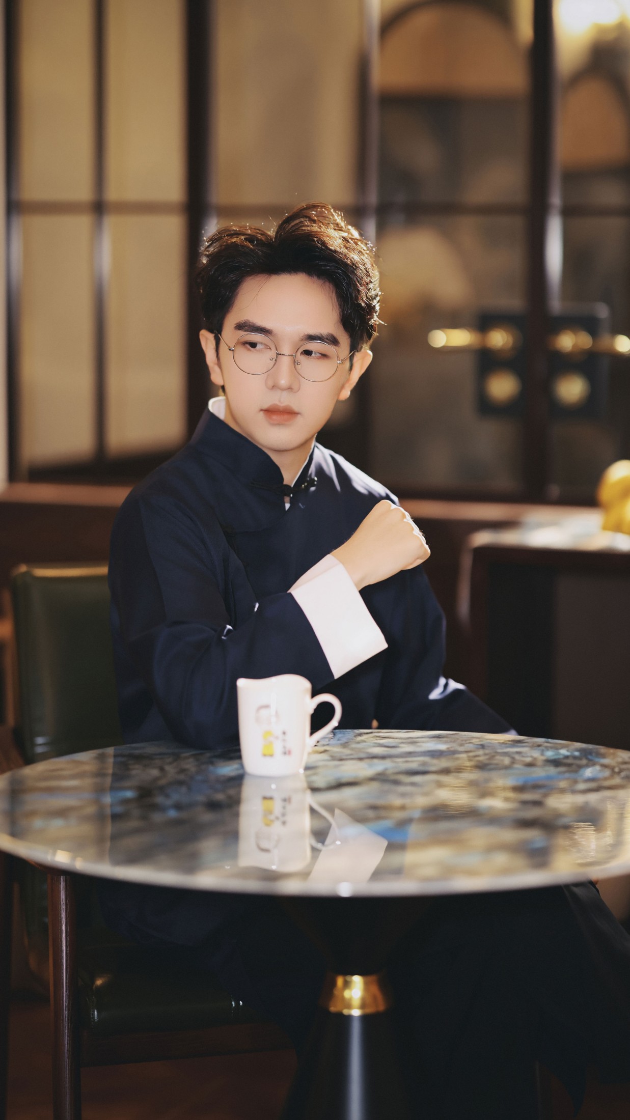 《书与咖啡、与少年》[9P]-66COS