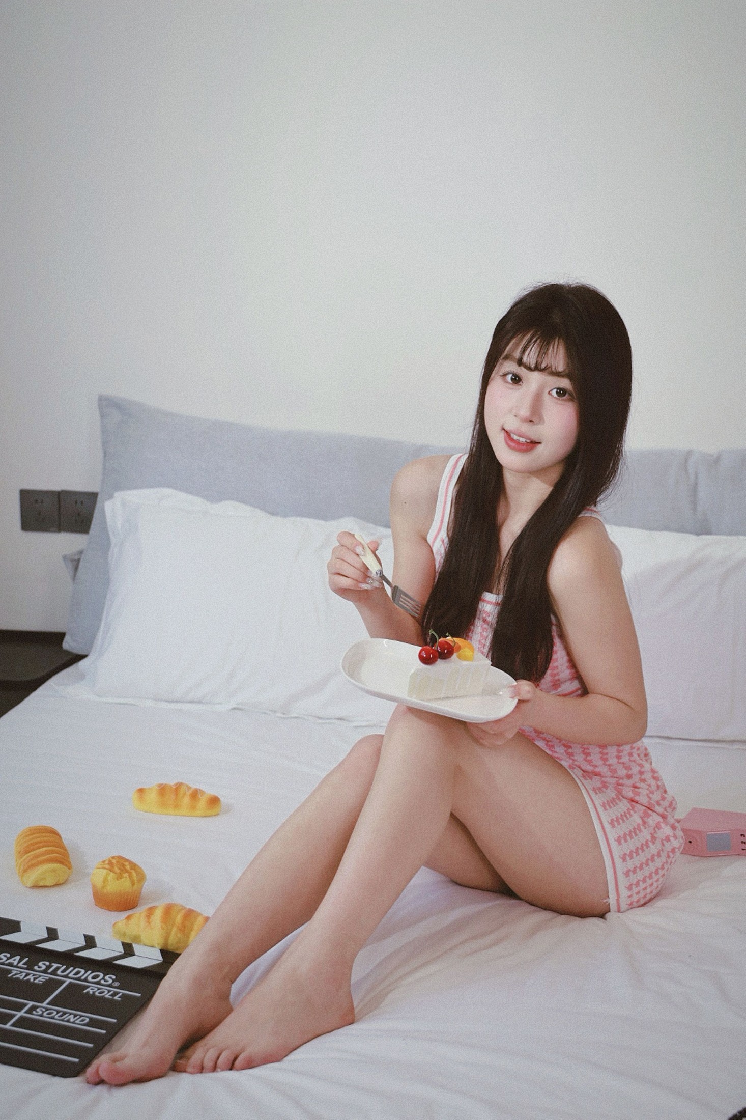 《纯欲写真 粉色连衣裙》[33P]-66COS
