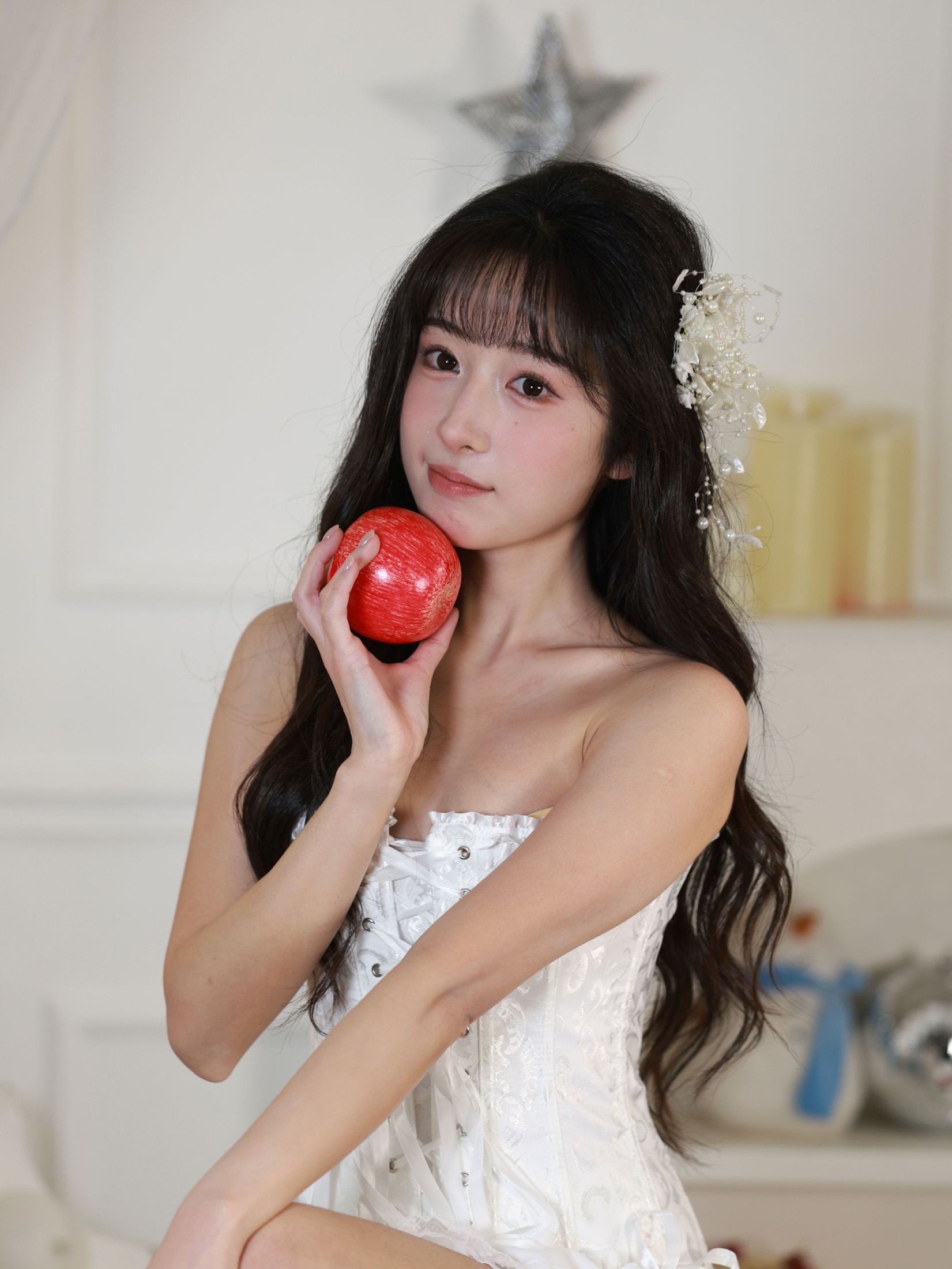 《苗苗 圣诞白裙》[52P]-66COS