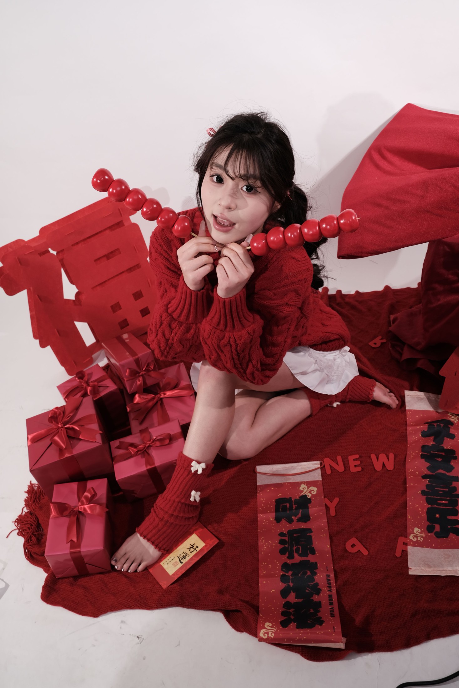 《白棚新年红色》[46P] 插图2