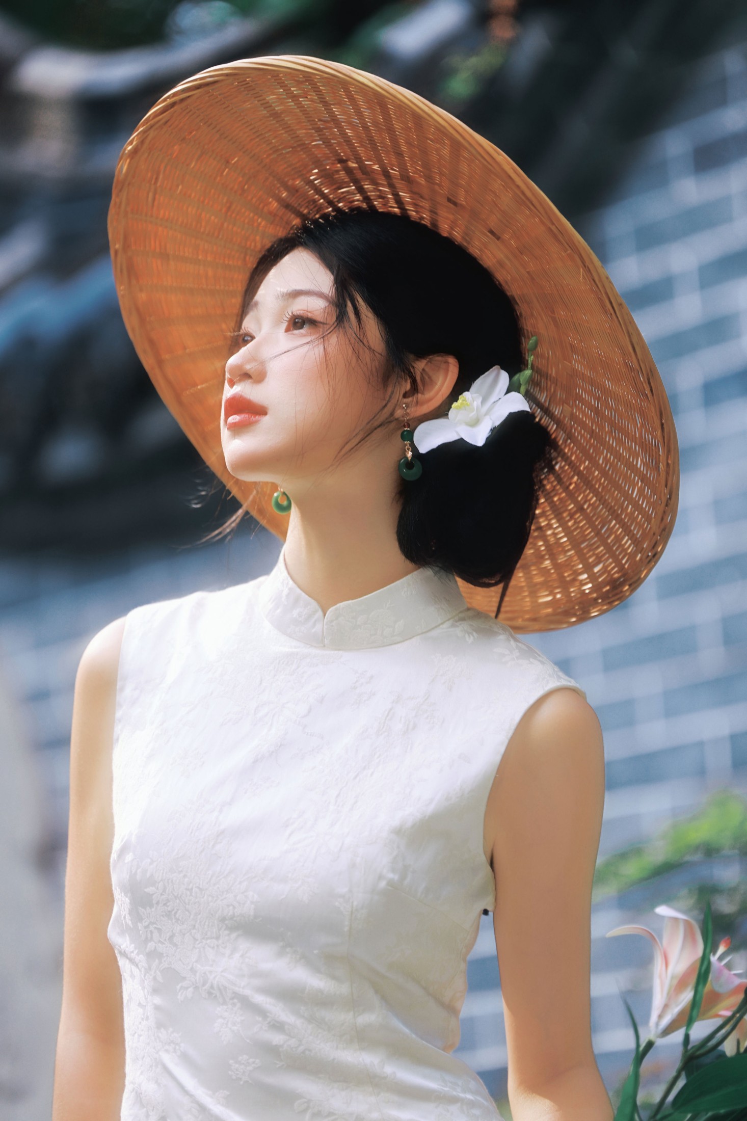 《被问爆的新中式｜白旗袍园林写真》[27P] 插图4