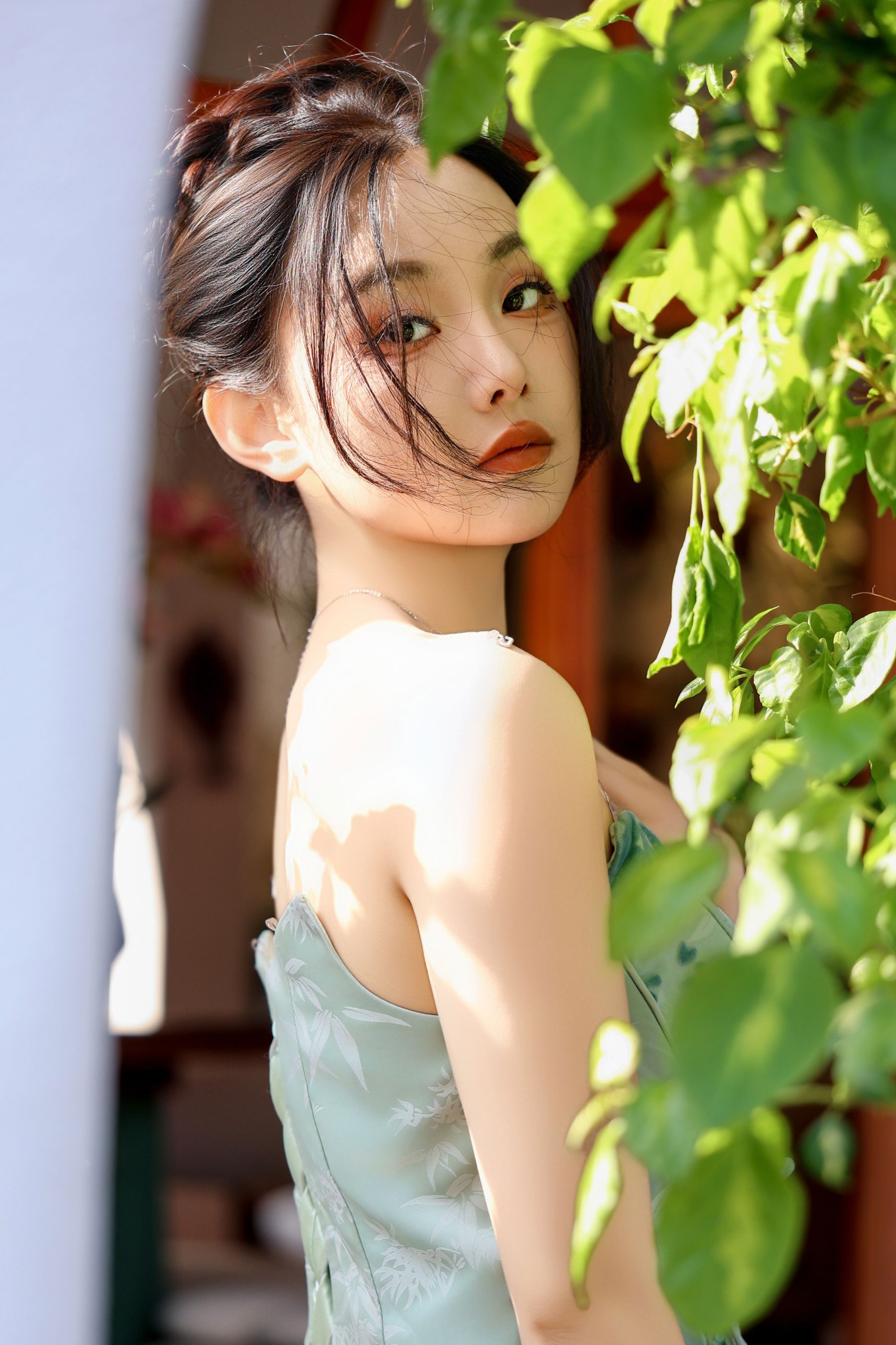 《阳光花房里的下午茶》[20P] 插图3