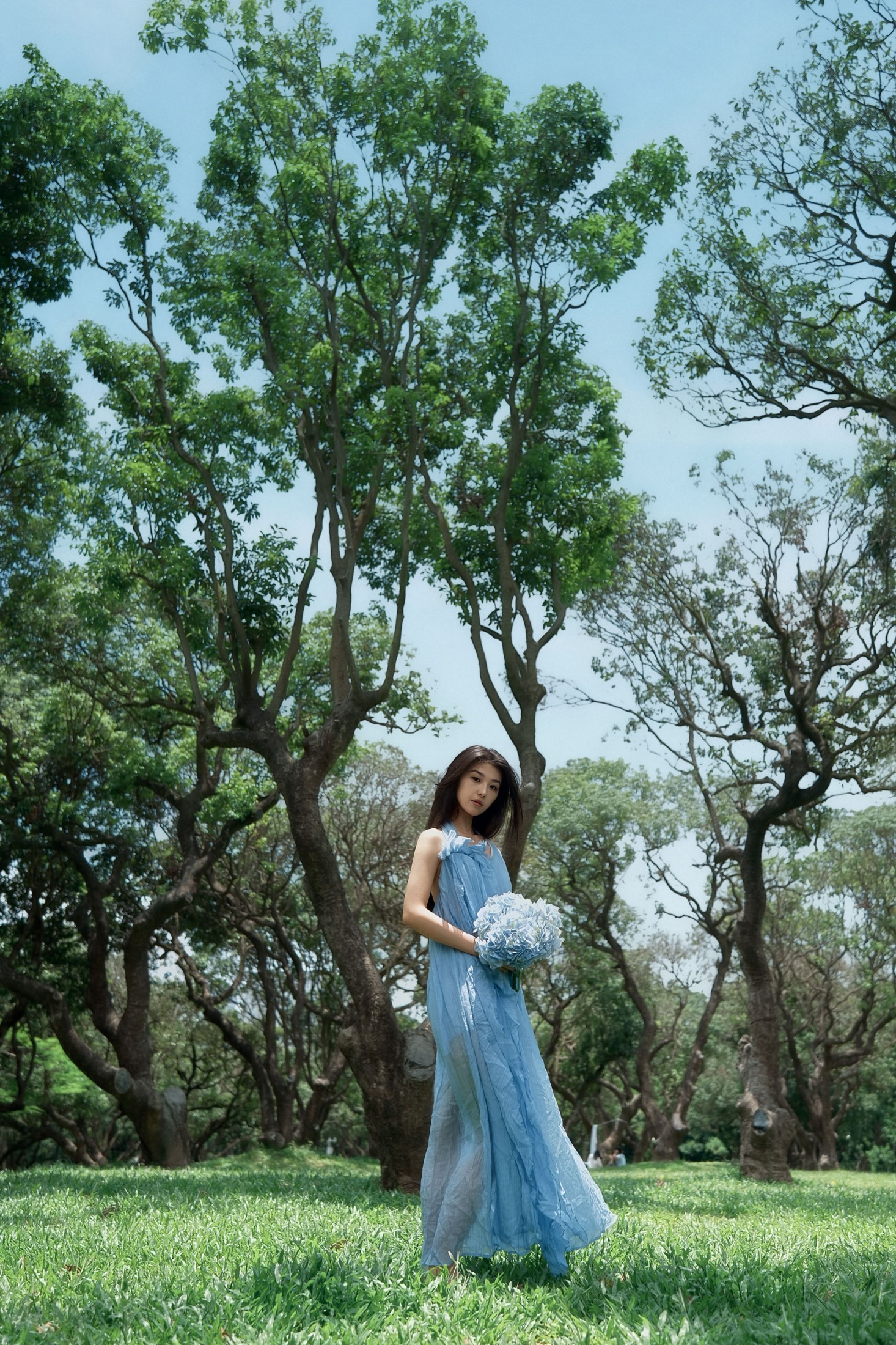 《盛夏林间邂逅一抹海蓝》[13P] 插图3