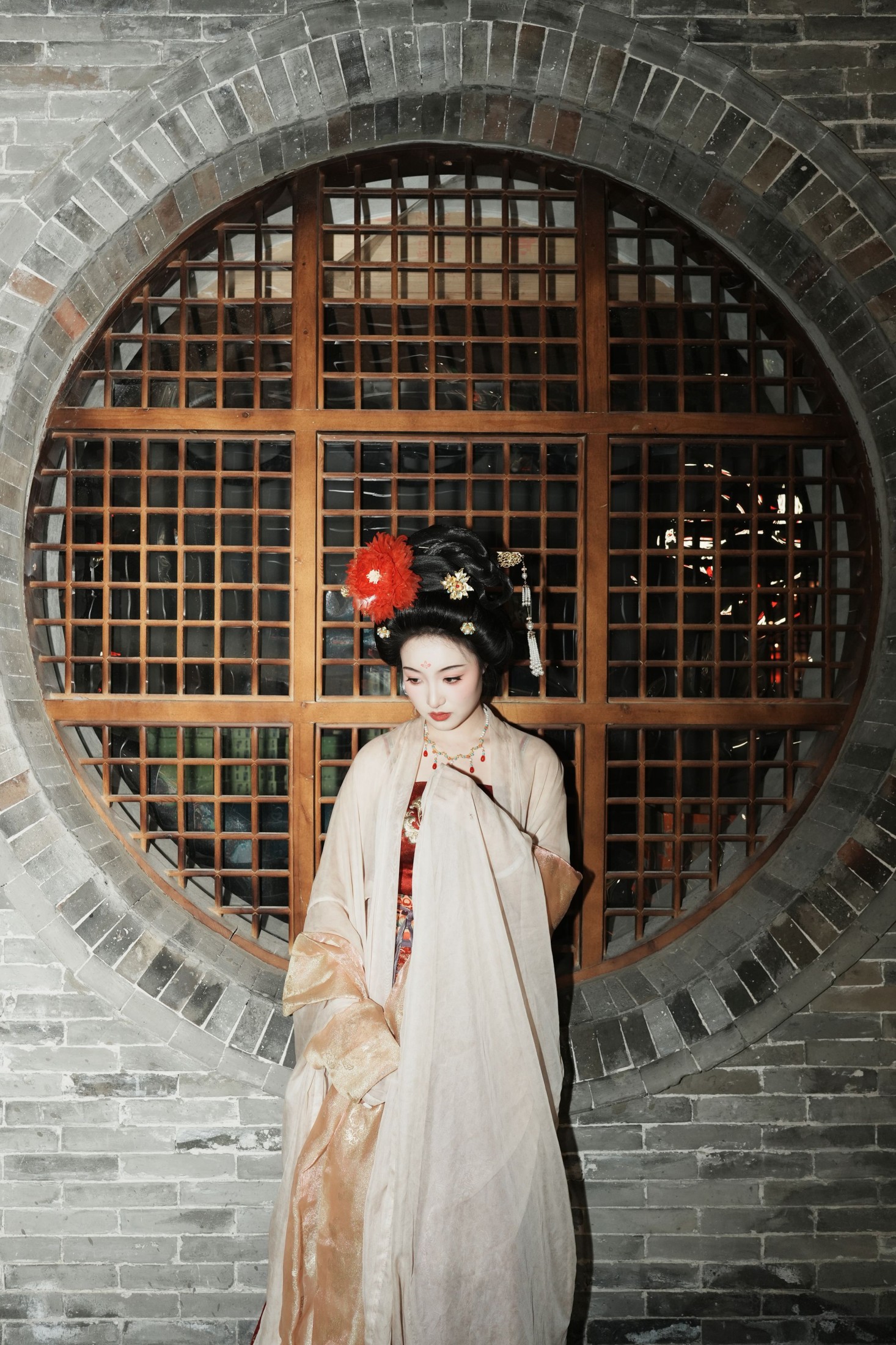 《芙蓉不及美人妆，水殿风来珠翠香》[14P]-66COS