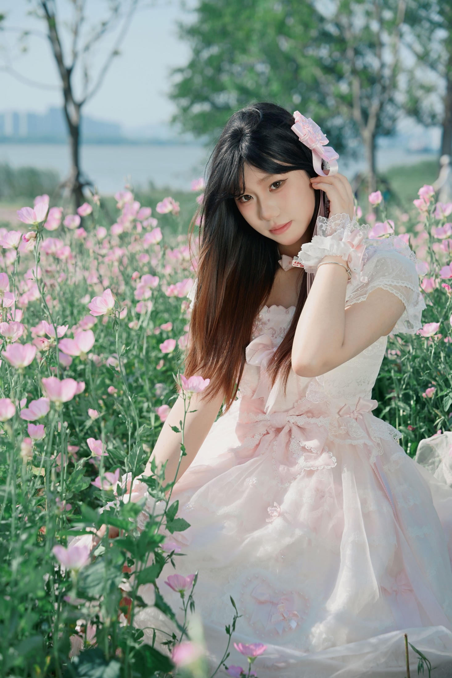 《动人的不只是春天》[12P] 插图2