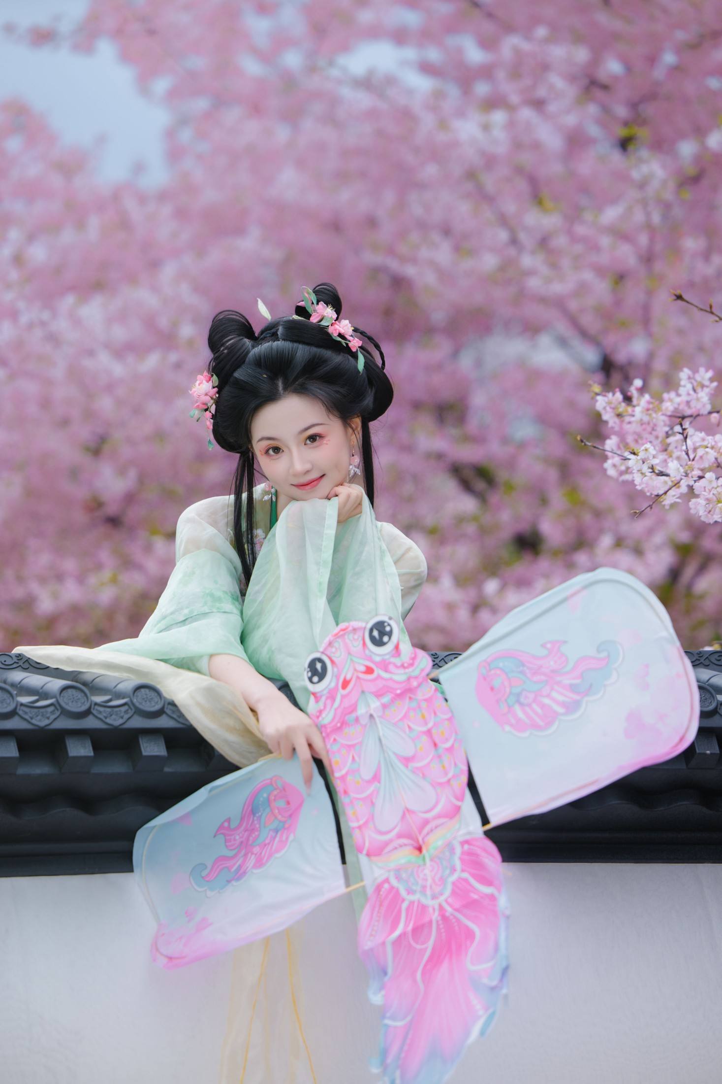 《爬墙少女》[20P] 插图2