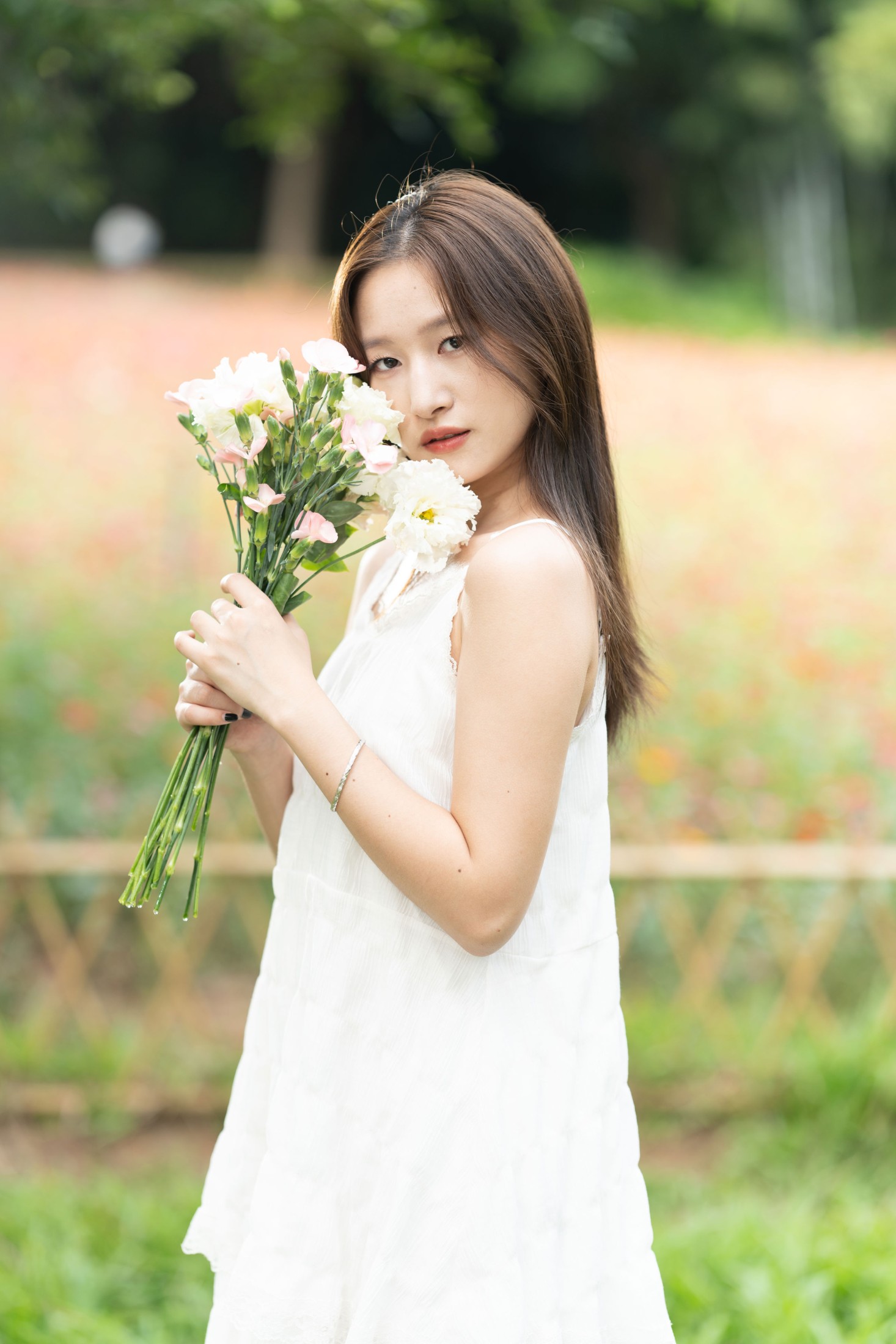 《白裙 花海》[105P] 插图5