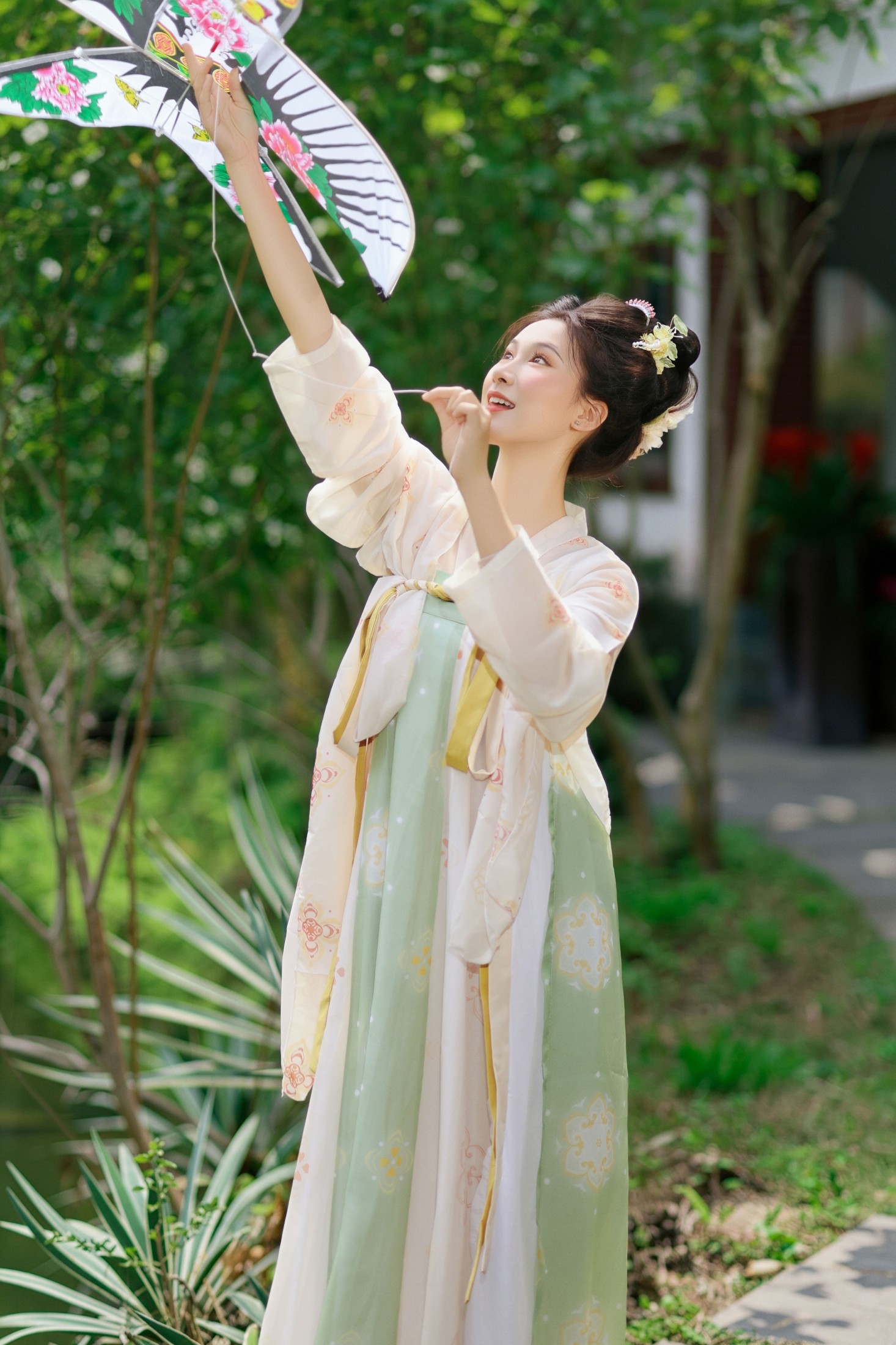 《初夏风渐软，闲趁晴日放纸鸢》[10P] 插图4