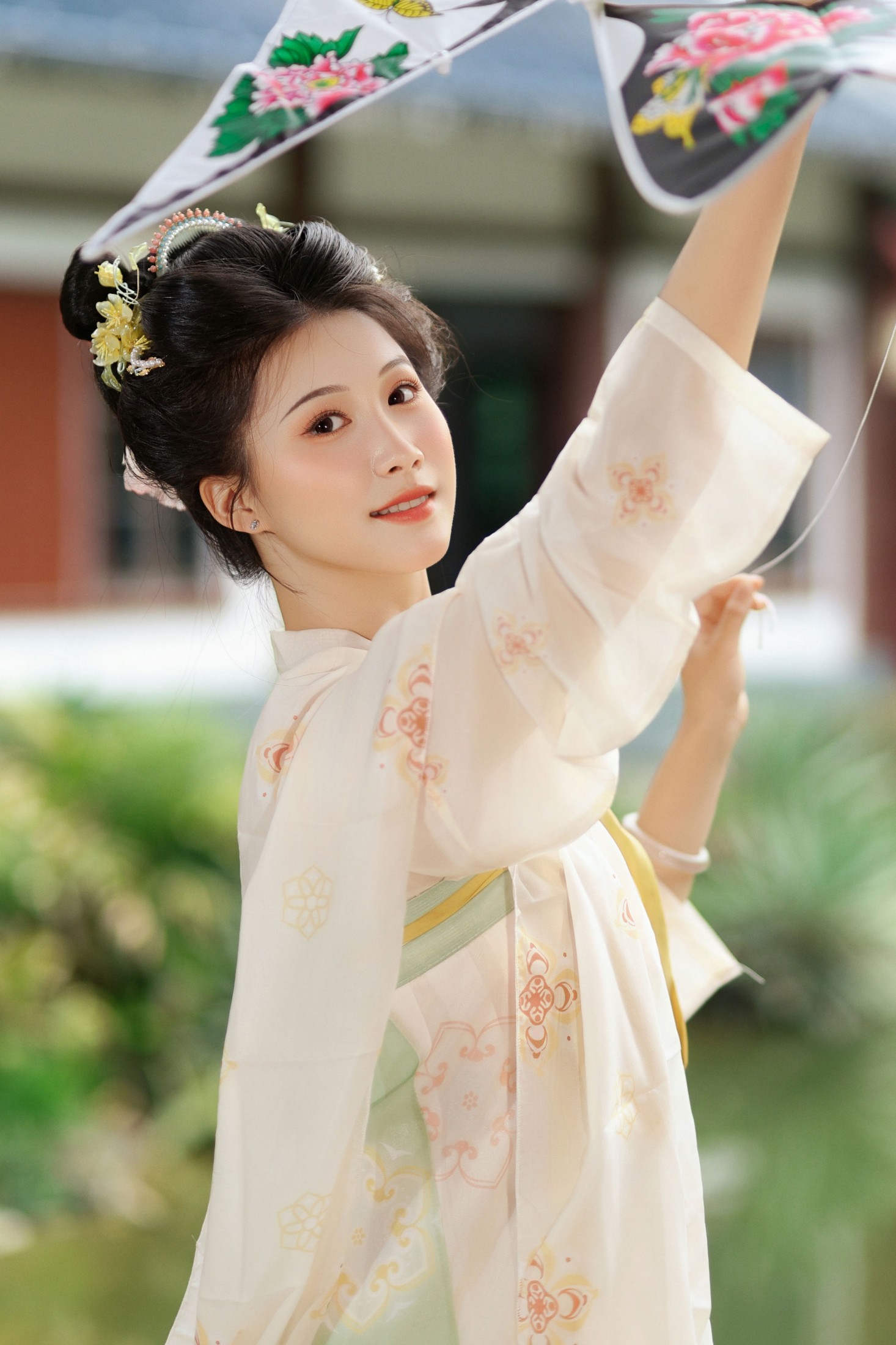 《初夏风渐软，闲趁晴日放纸鸢》[10P]-66COS