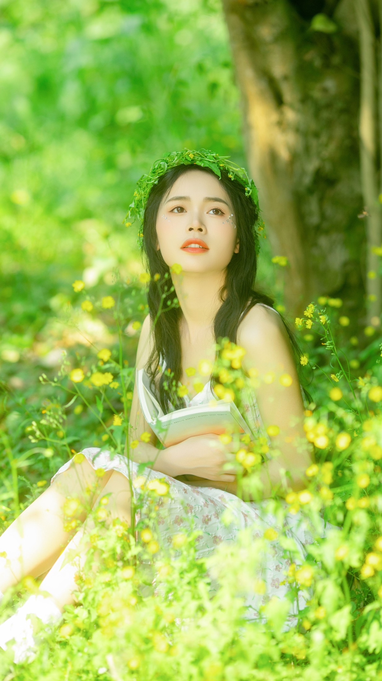 《阳光下的少女》[22P] 插图3