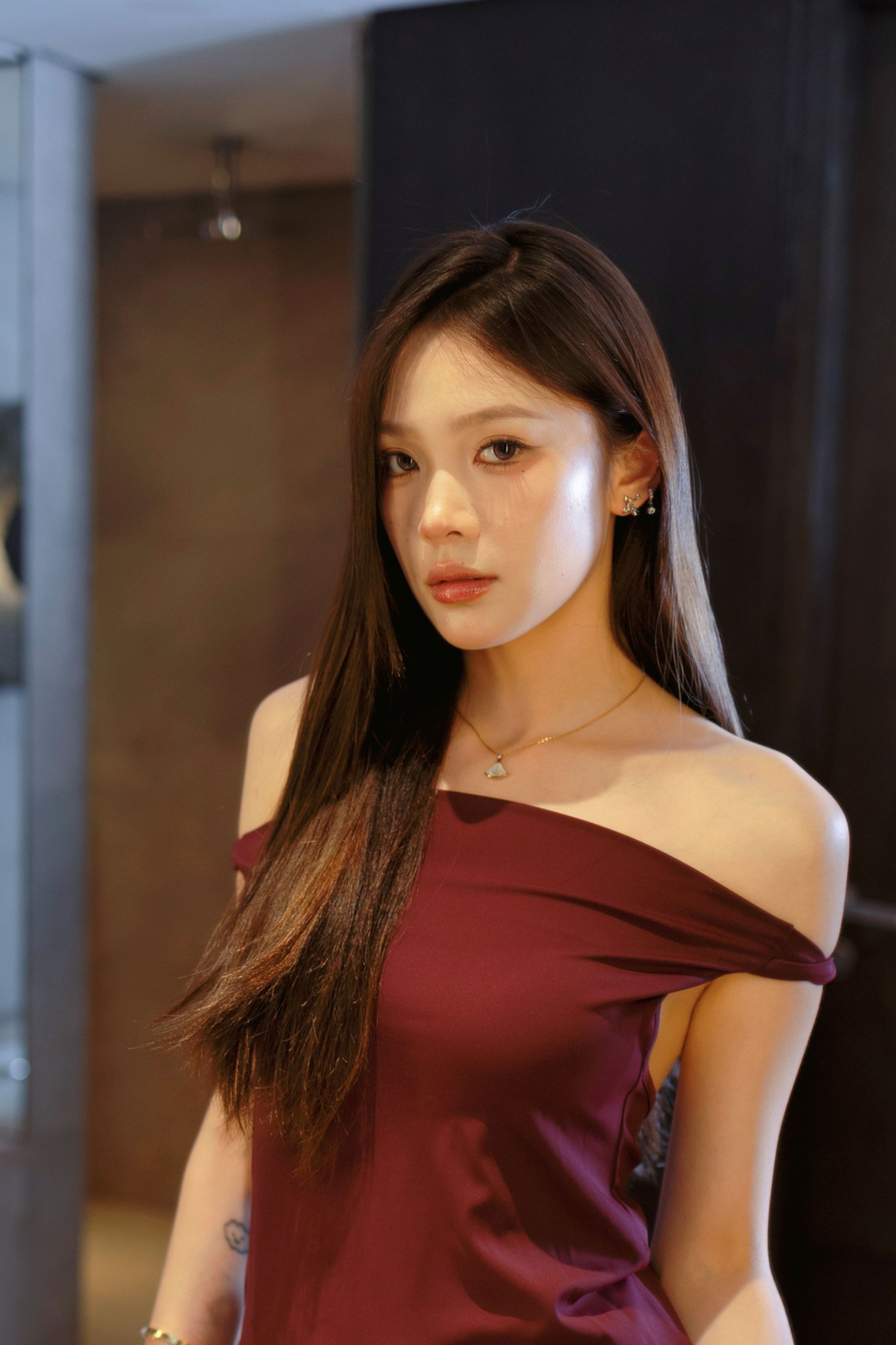 《瑰红色连衣裙》[82P] 插图5