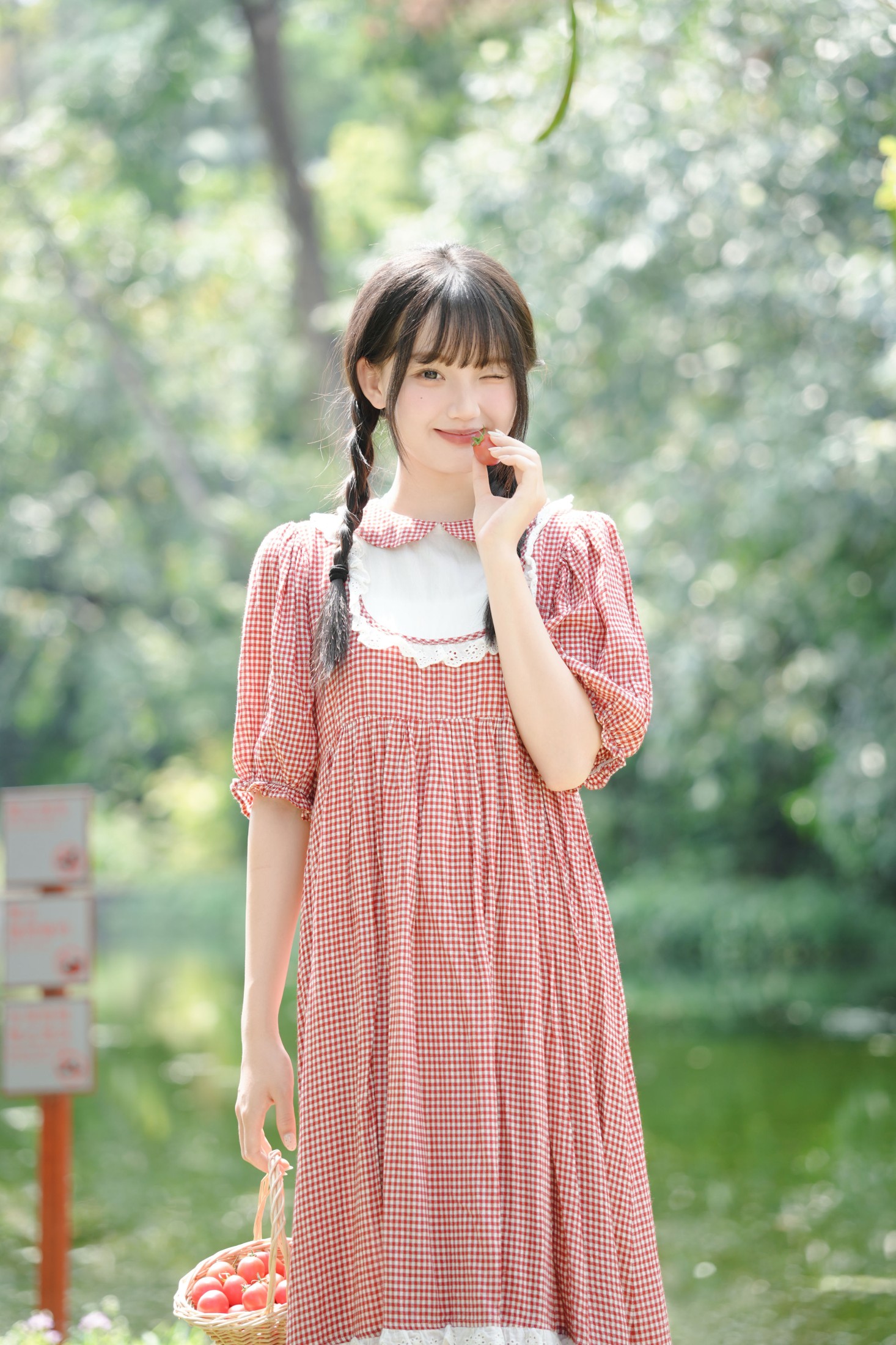 《湖边碎花裙女孩》[11P] 插图5