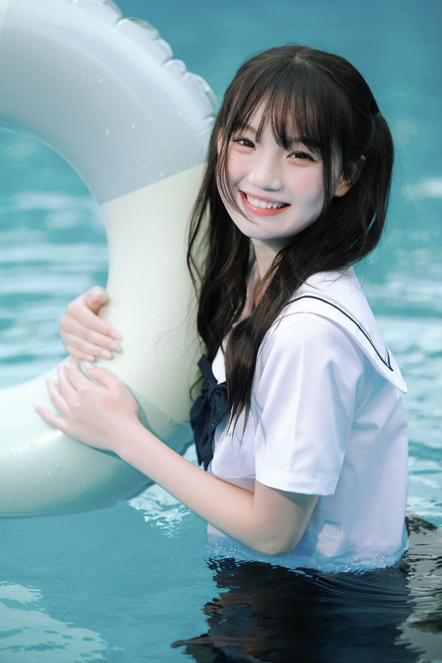 《溺于蓝调泳池｜JK少女的夏日汽水日记》[10P] 插图4