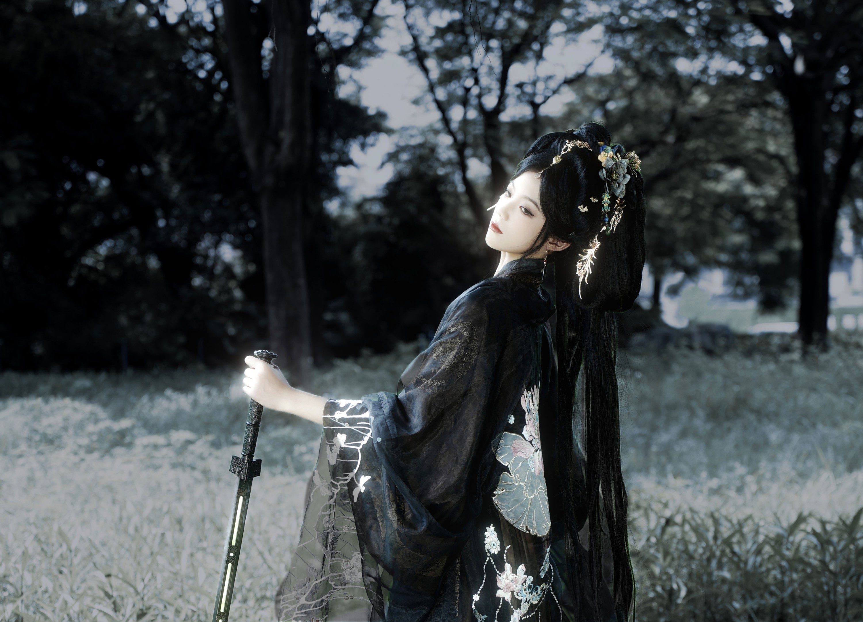 《女魔修》[10P] 插图5