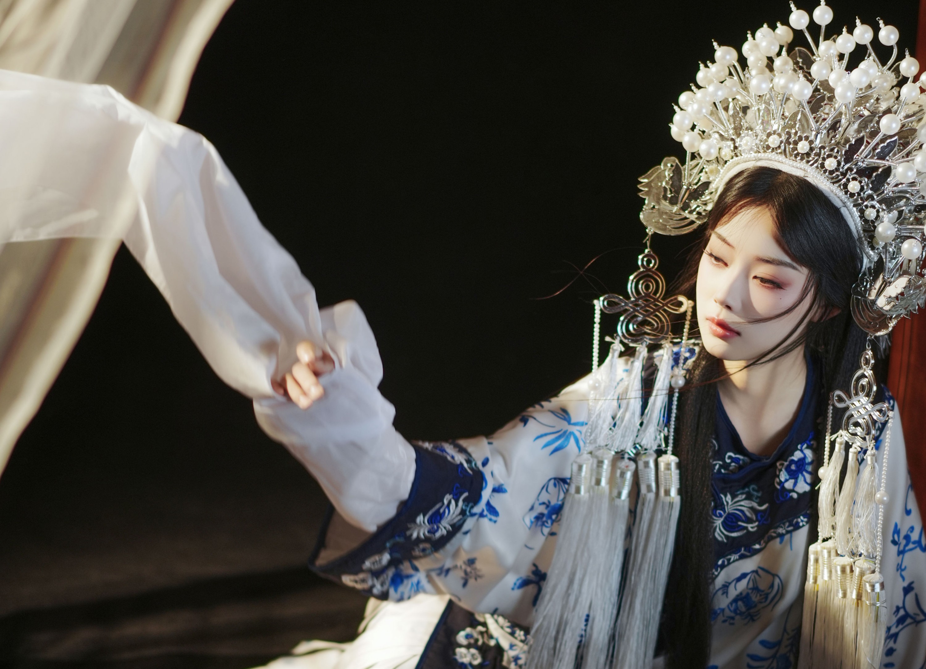 《终是曲终人散》[22P] 插图5