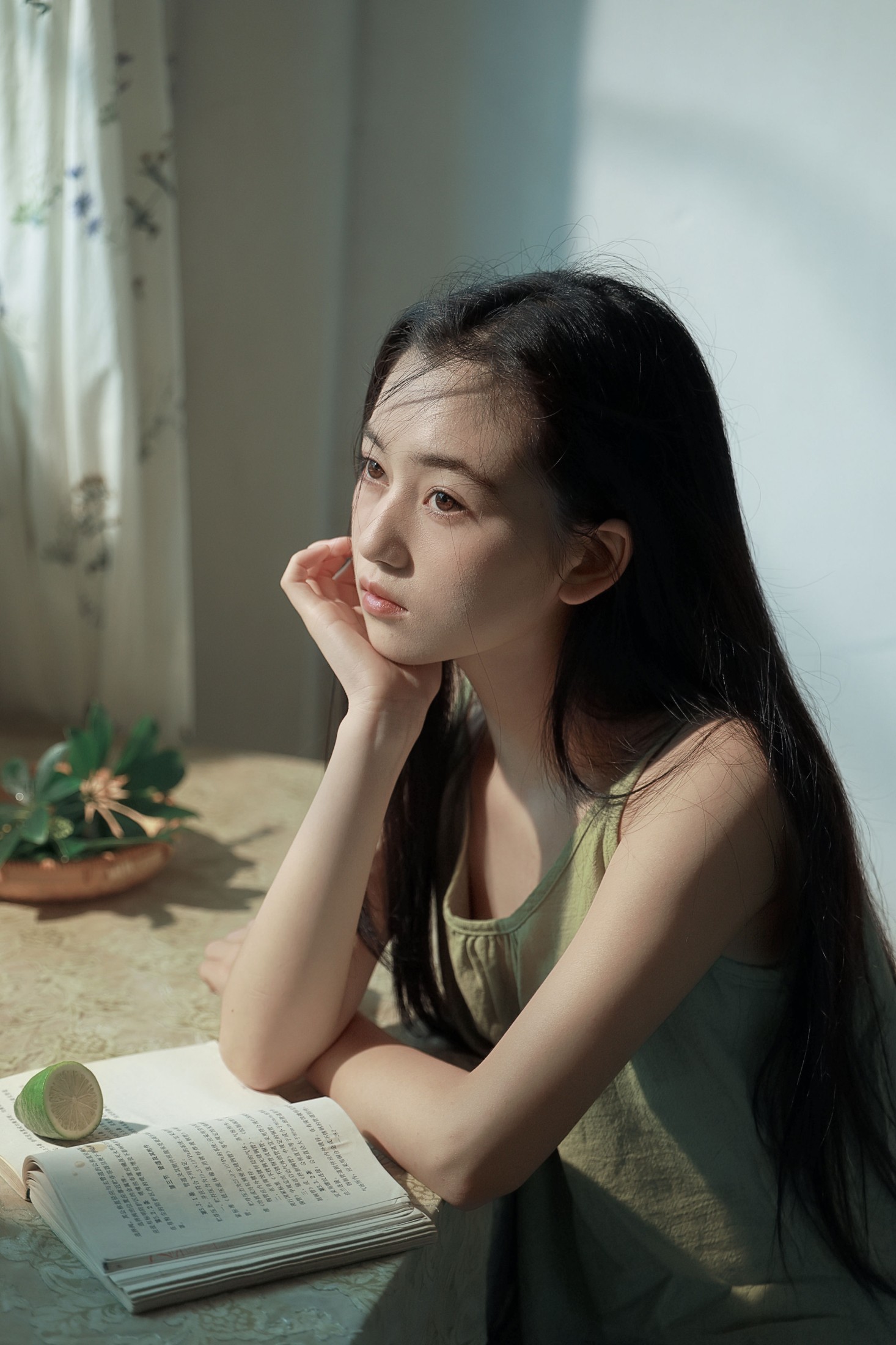 《光影漫过窗台，是青柠味的夏日午后》[18P]-66COS
