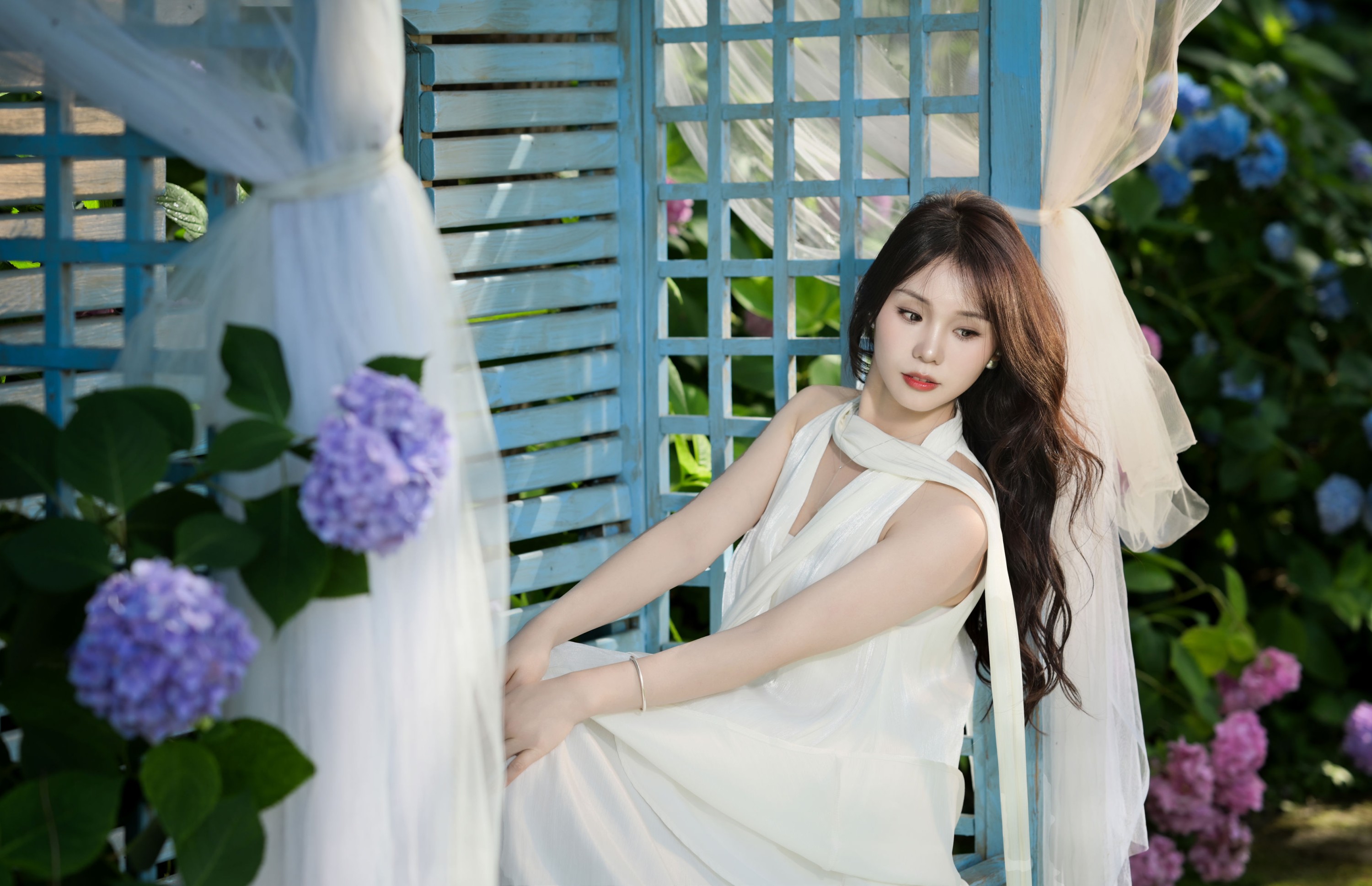 《绣球花和白裙子，是初夏最温柔的浪漫》[10P] 插图3