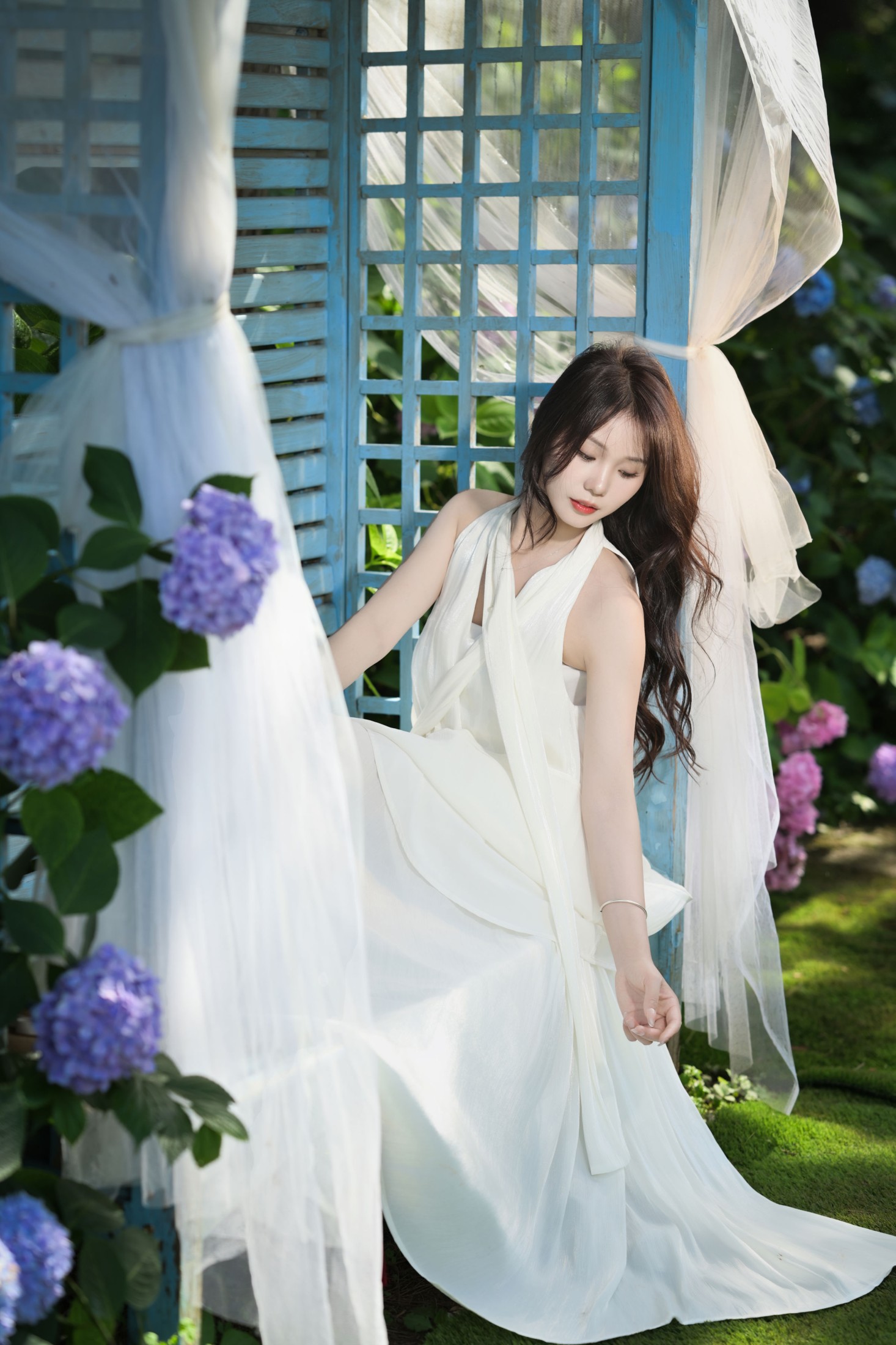 《绣球花和白裙子，是初夏最温柔的浪漫》[10P] 插图2