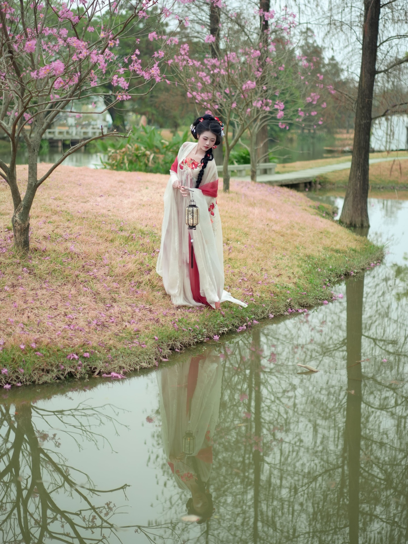 《紫色风铃木》[14P] 插图4