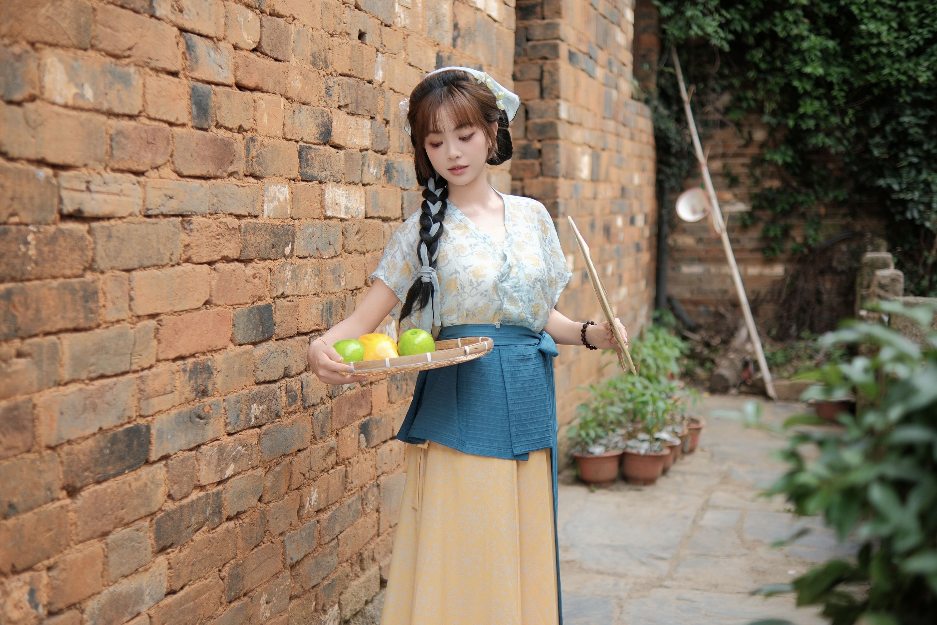 《穷苦人家的女儿》[37P]-66COS