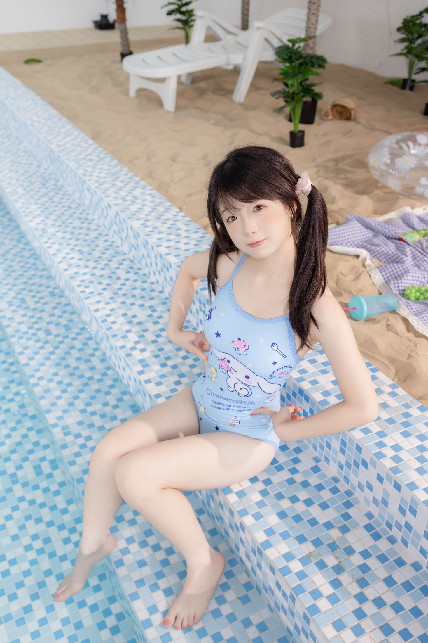 《泳池里的玉桂狗少女，甜度超标啦》[9P] 插图2