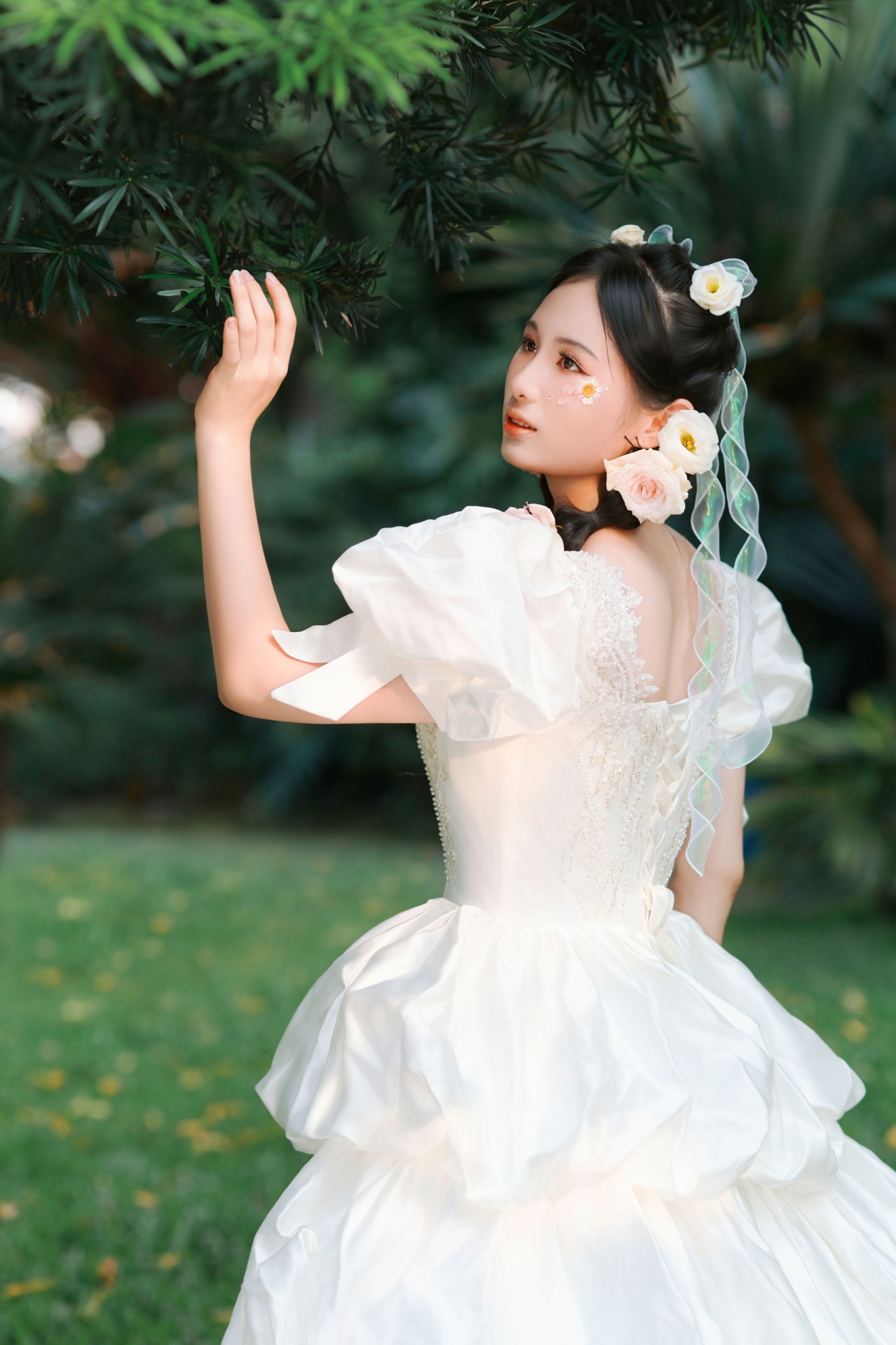 《白裙与光影，是写给时光的情书》[9P] 插图4