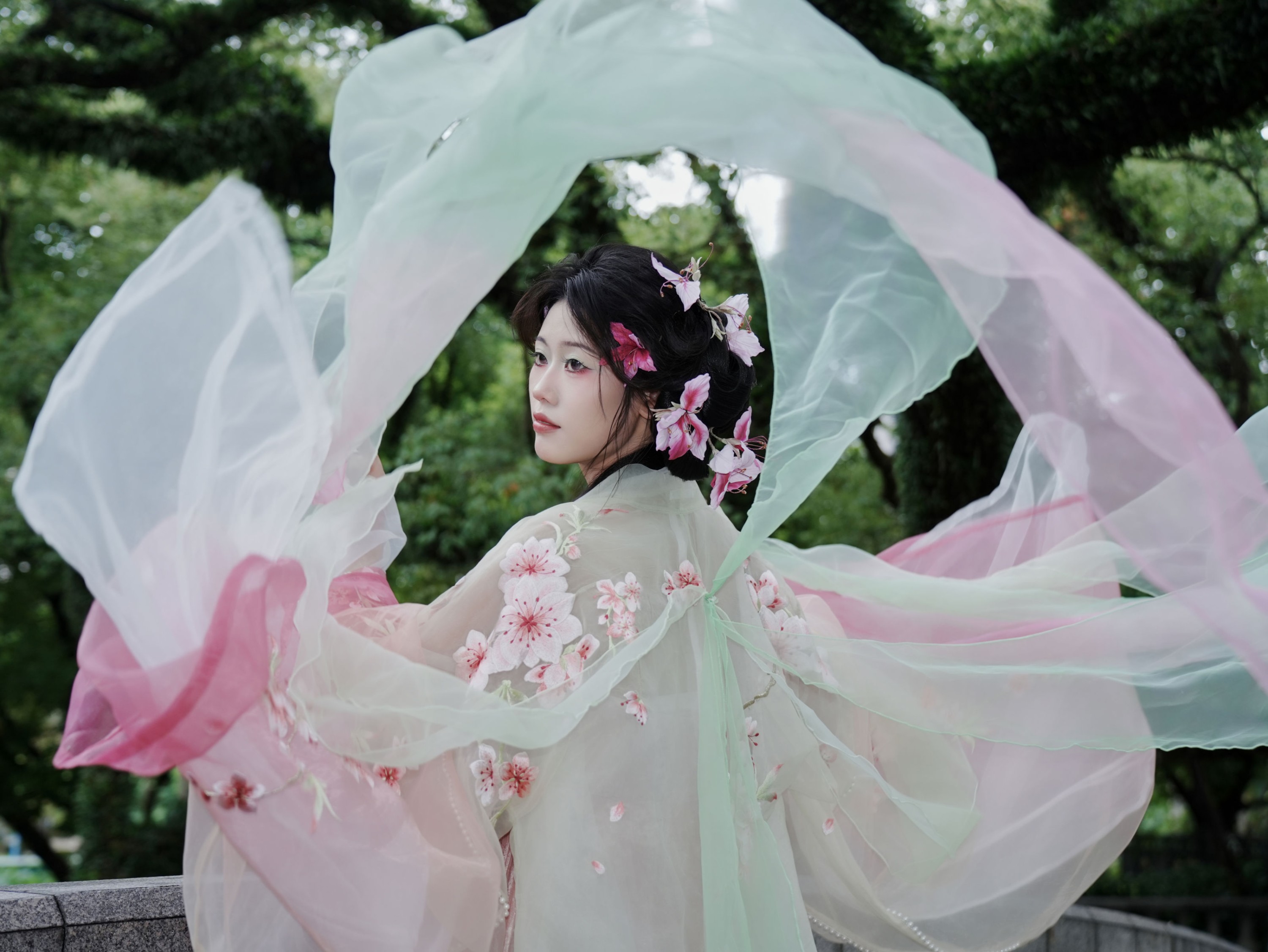 《林间精灵》[14P]-66COS