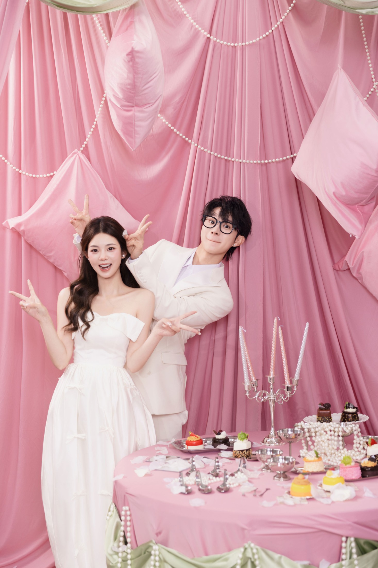 《韩系预制订婚情侣写真》[21P]-66COS