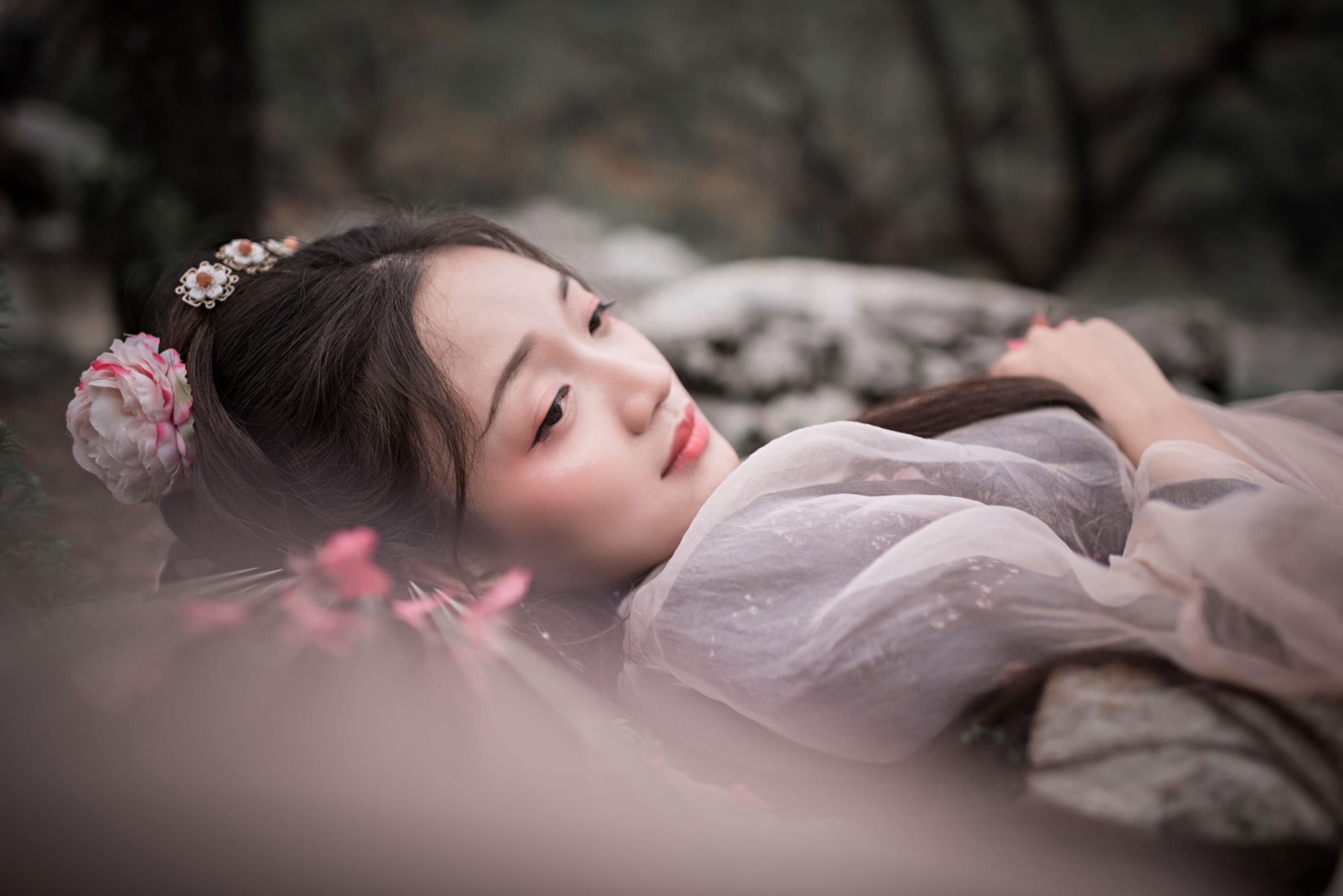 《落花枕琴，醉卧山林》[11P] 插图2
