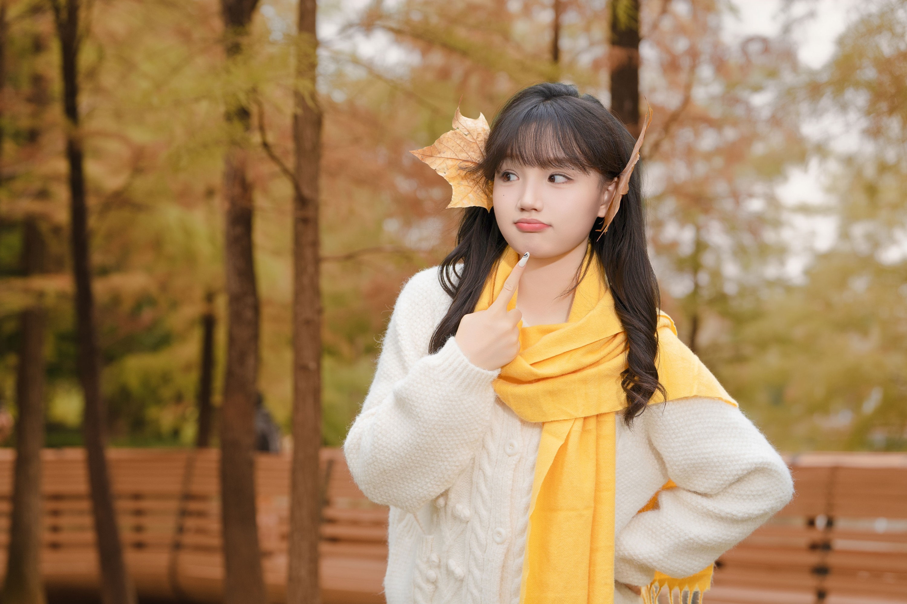 《秋日落羽杉少女写真》[21P] 插图3