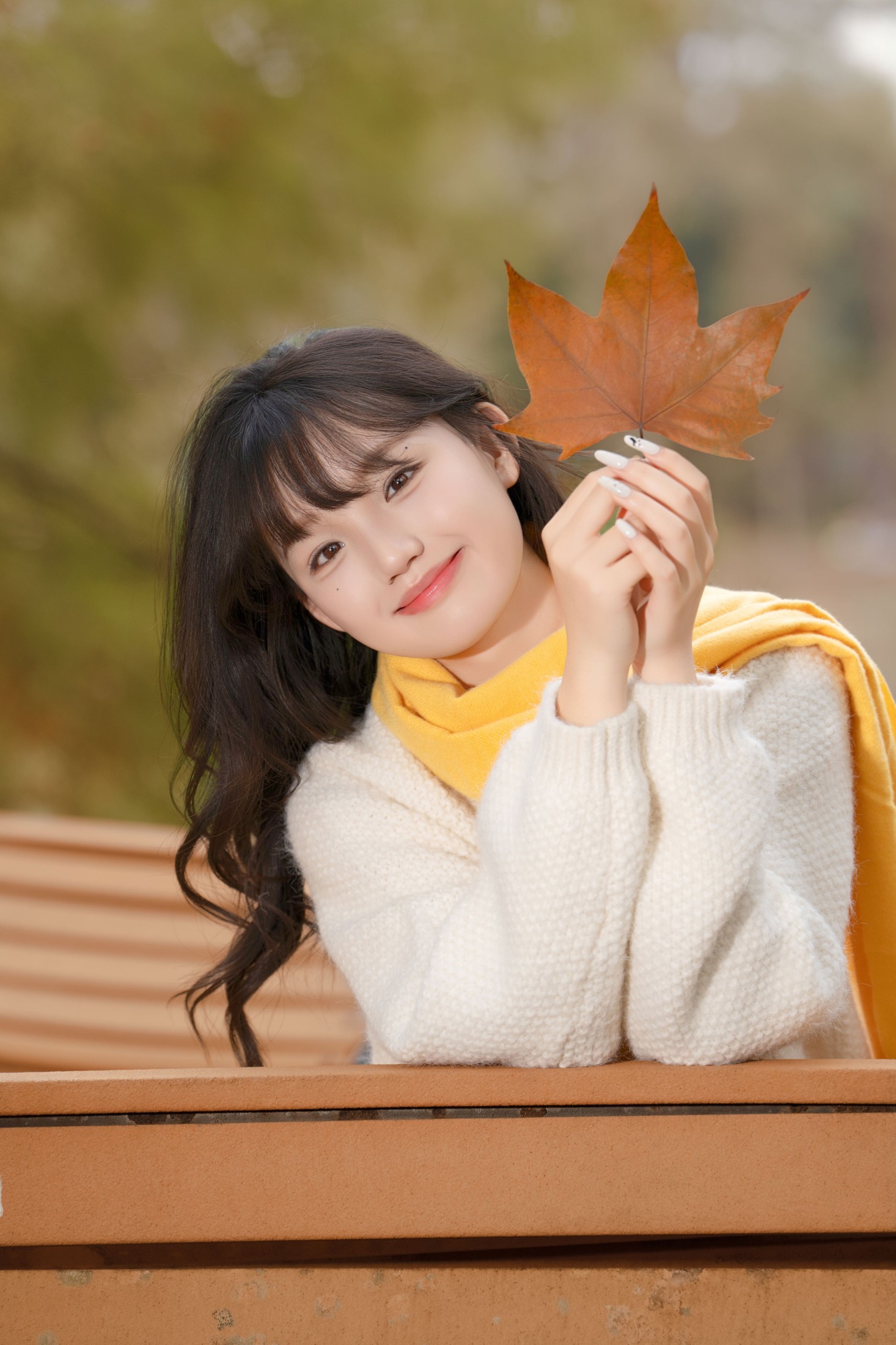 《秋日落羽杉少女写真》[21P] 插图2