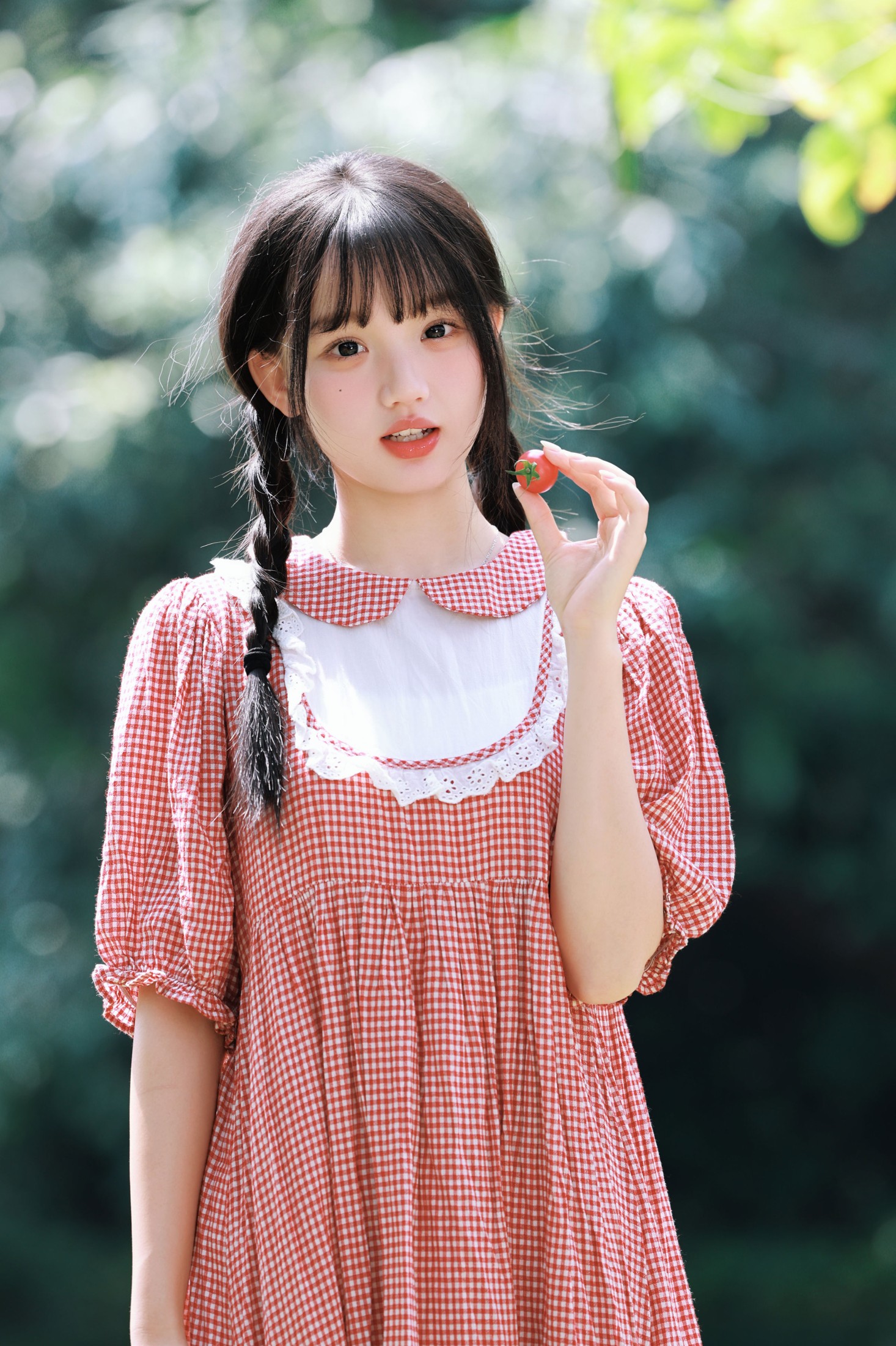 《红格裙与夏天，是甜度超标的小美好》[30P]-66COS