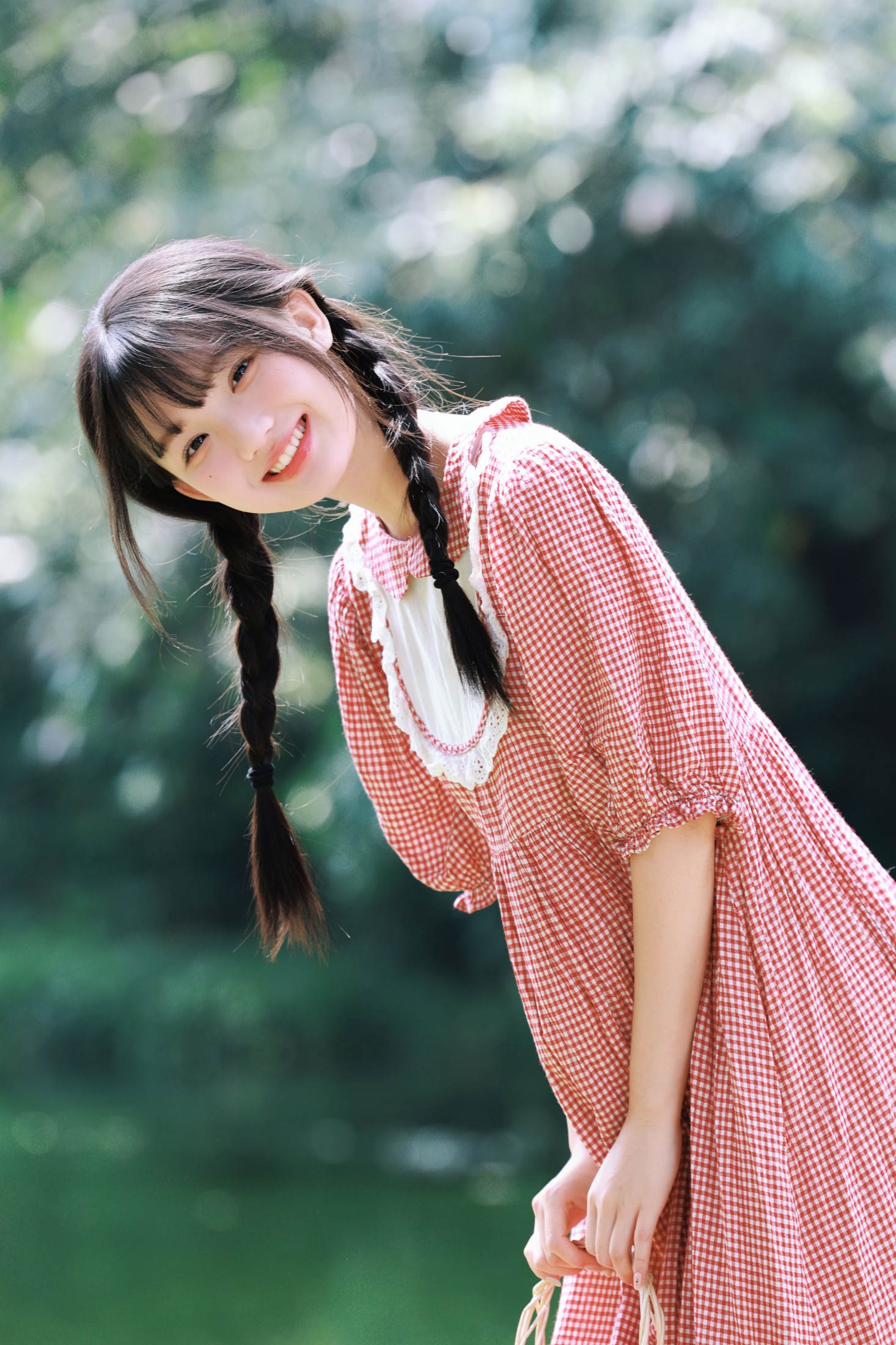 《红格裙与夏天，是甜度超标的小美好》[30P] 插图4