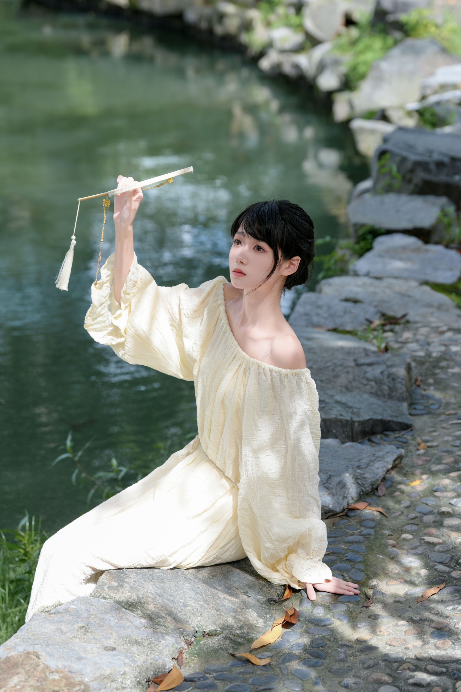 《新中式清冷氛围感写真 • 其二》[26P]-66COS