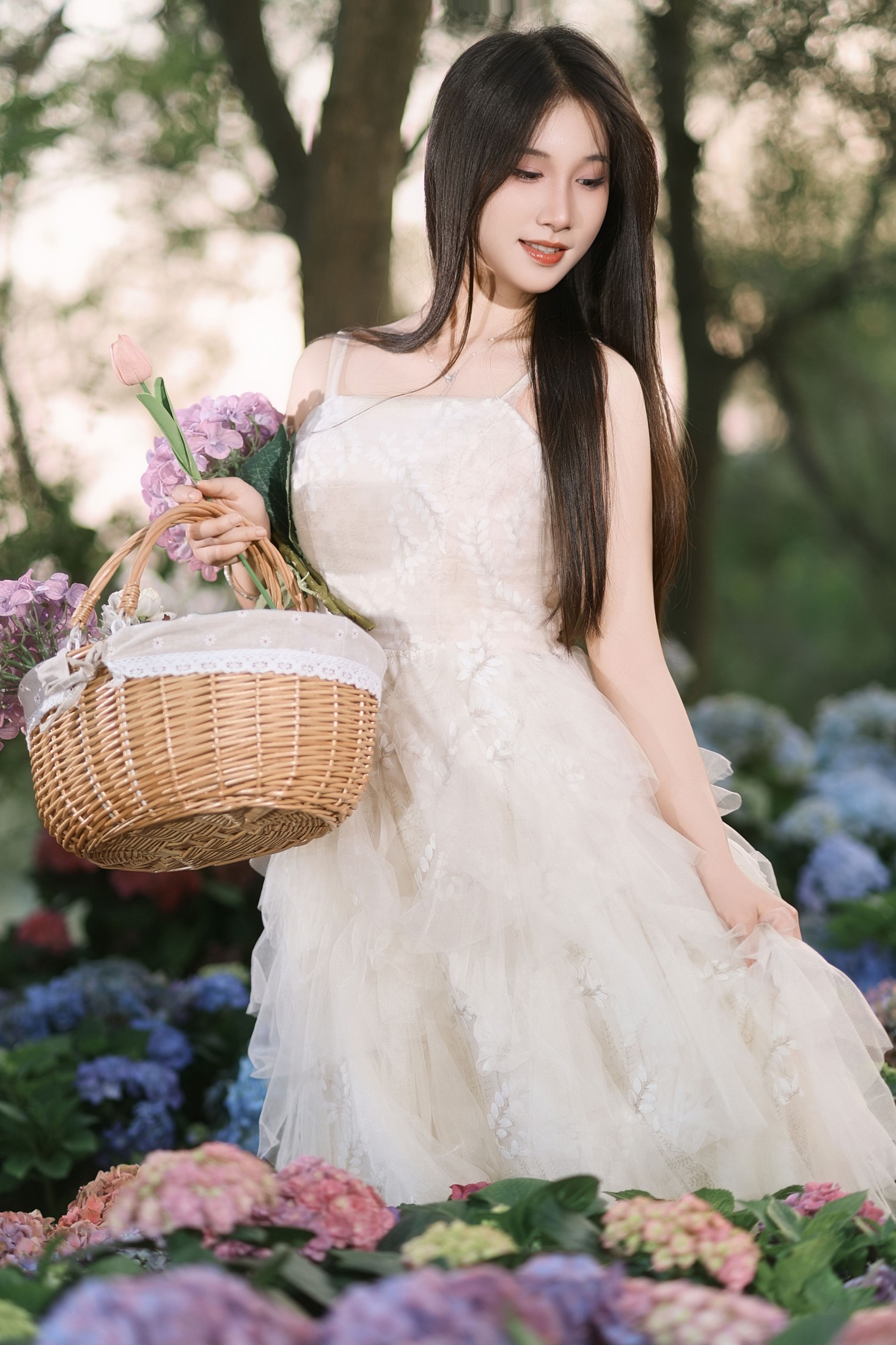 《绣球花开的季节， 是藏在夏天里的温柔》[10P] 插图2