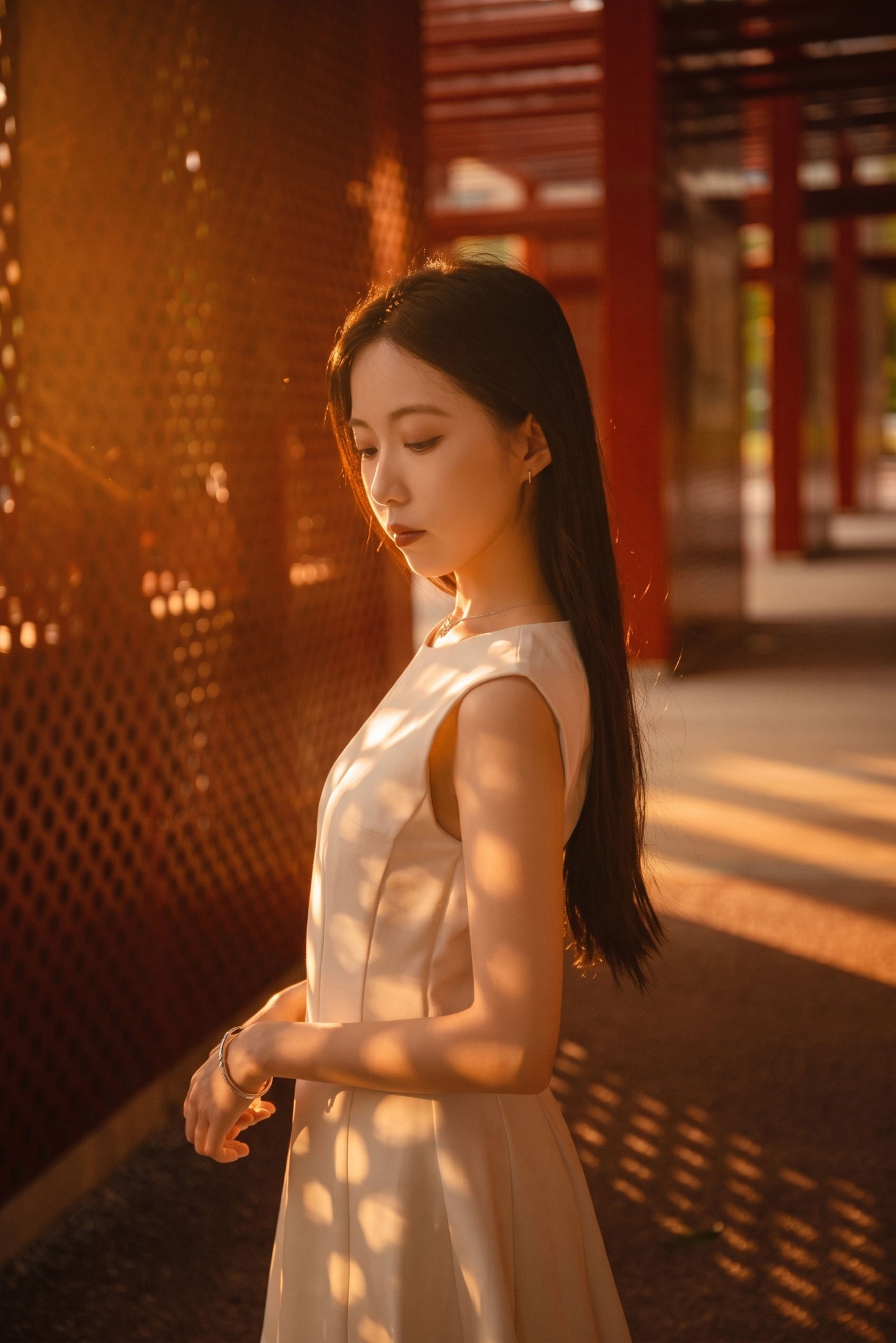 《光影交织下的优雅倩影》[18P] 插图4
