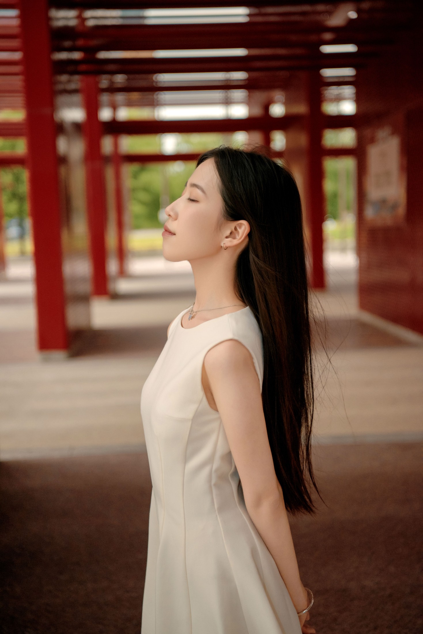 《光影交织下的优雅倩影》[18P] 插图2