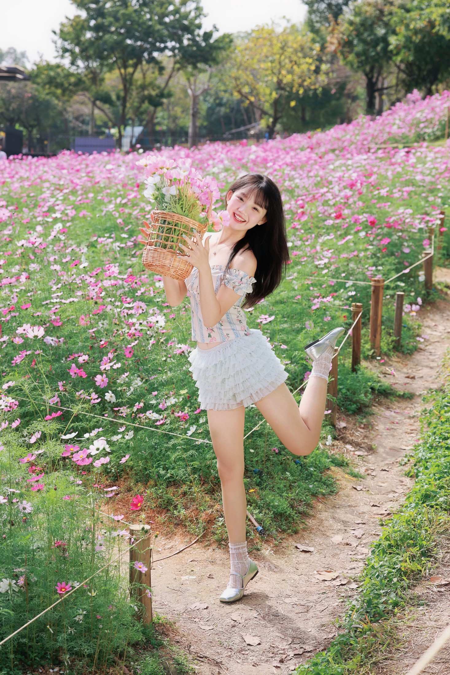 《被格桑花海包围的春日限定 是甜妹该有的样子！》[30P] 插图4