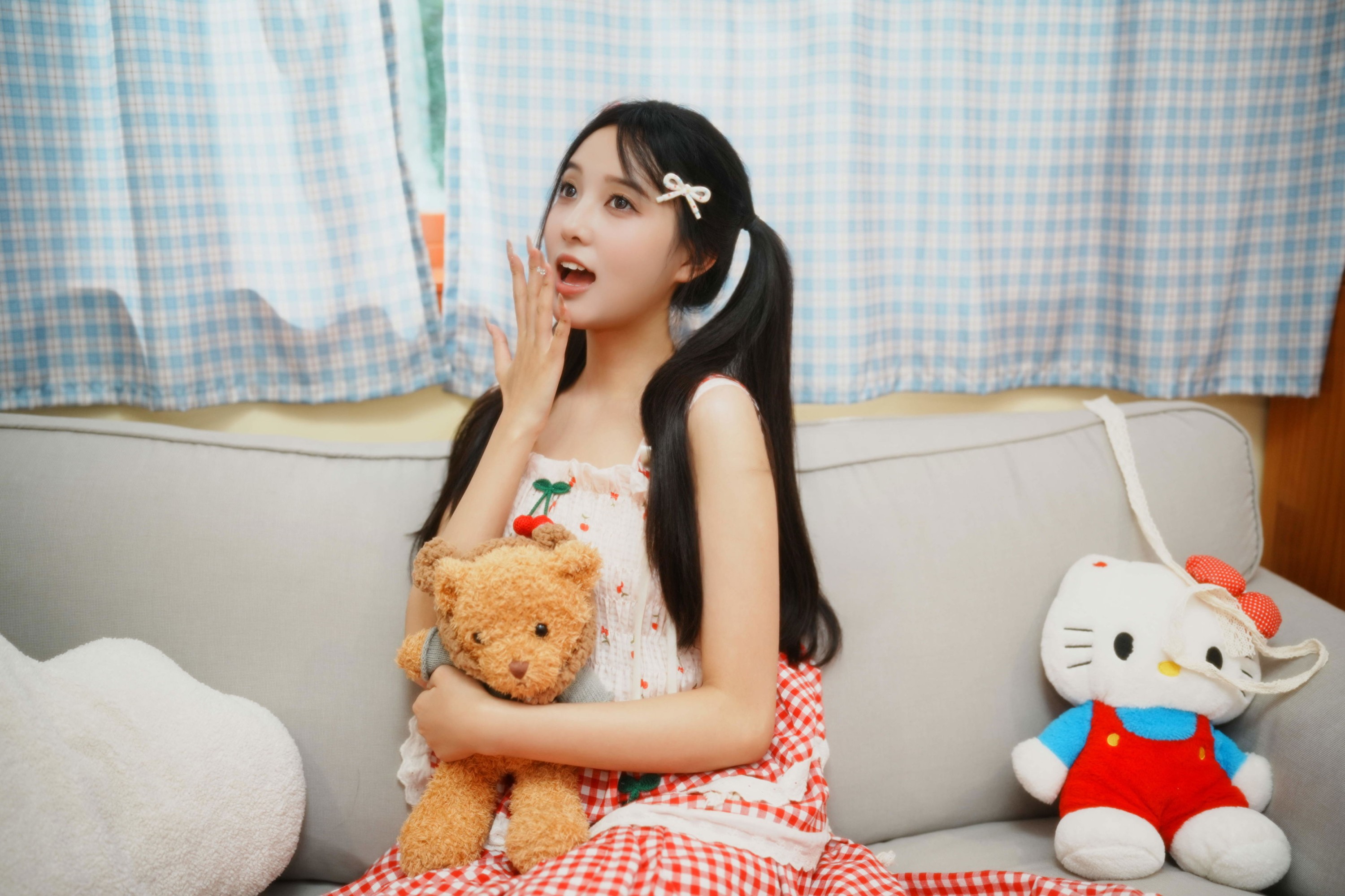 《模特小月Vol.01 双马尾少女闺房写真》[44P] 插图2