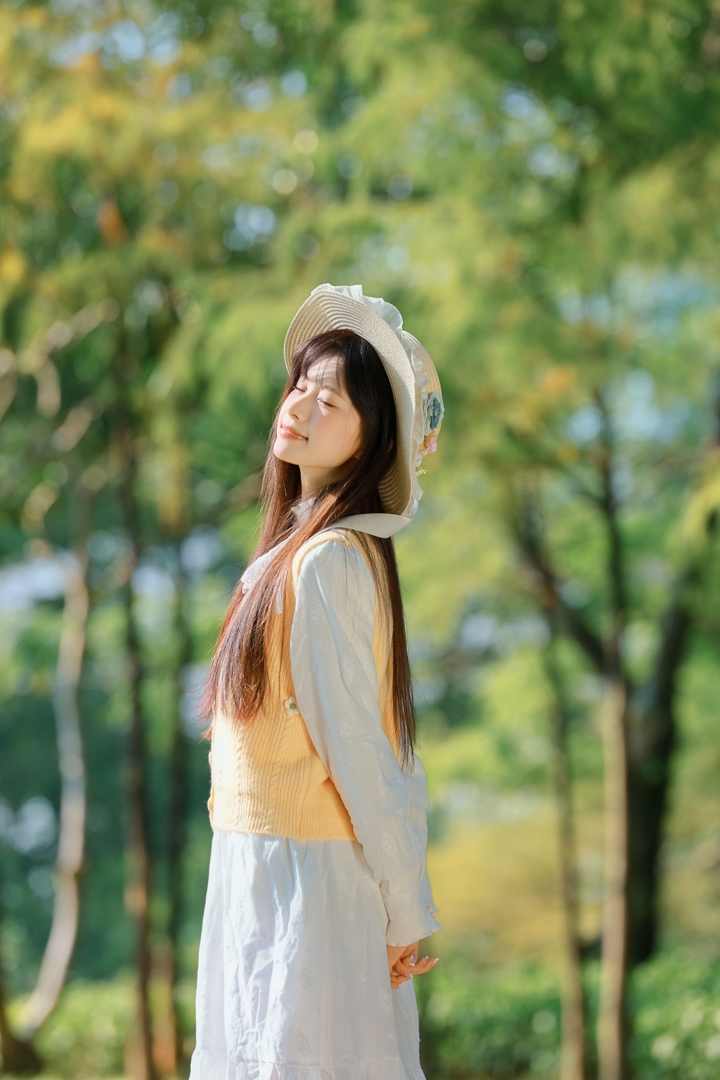 《阳光落在裙摆，和林间少女的秋日信笺》[19P] 插图2