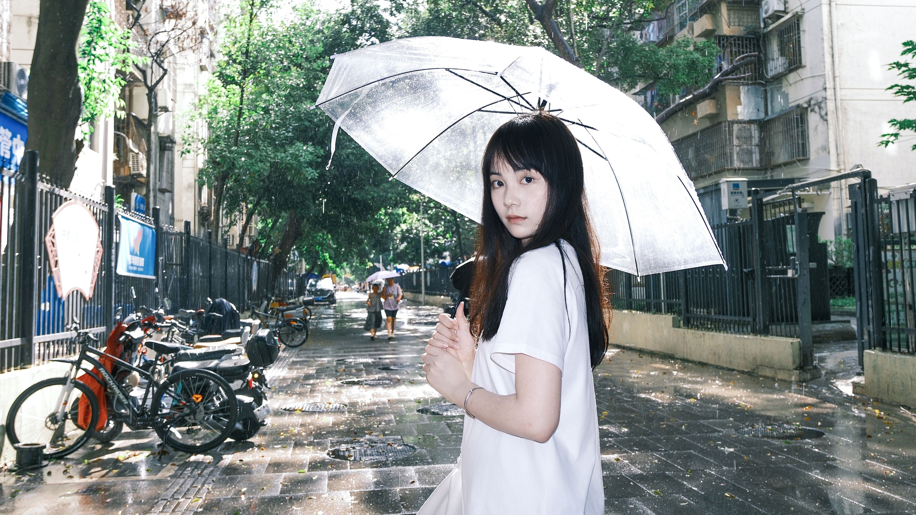 《晴雨天少女》[9P]-66COS