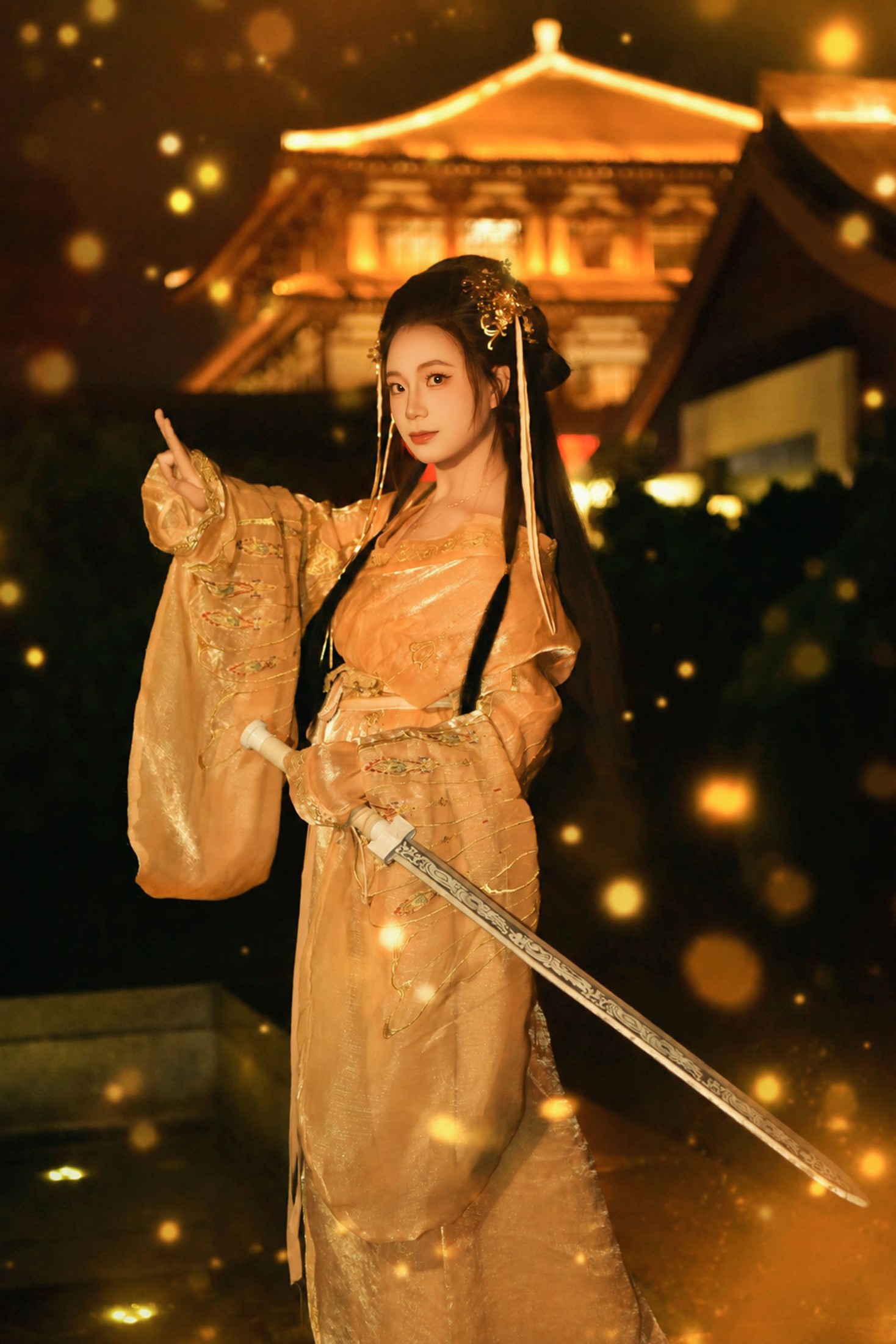《夜影古韵：金衣女侠的静谧时光》[14P]-66COS