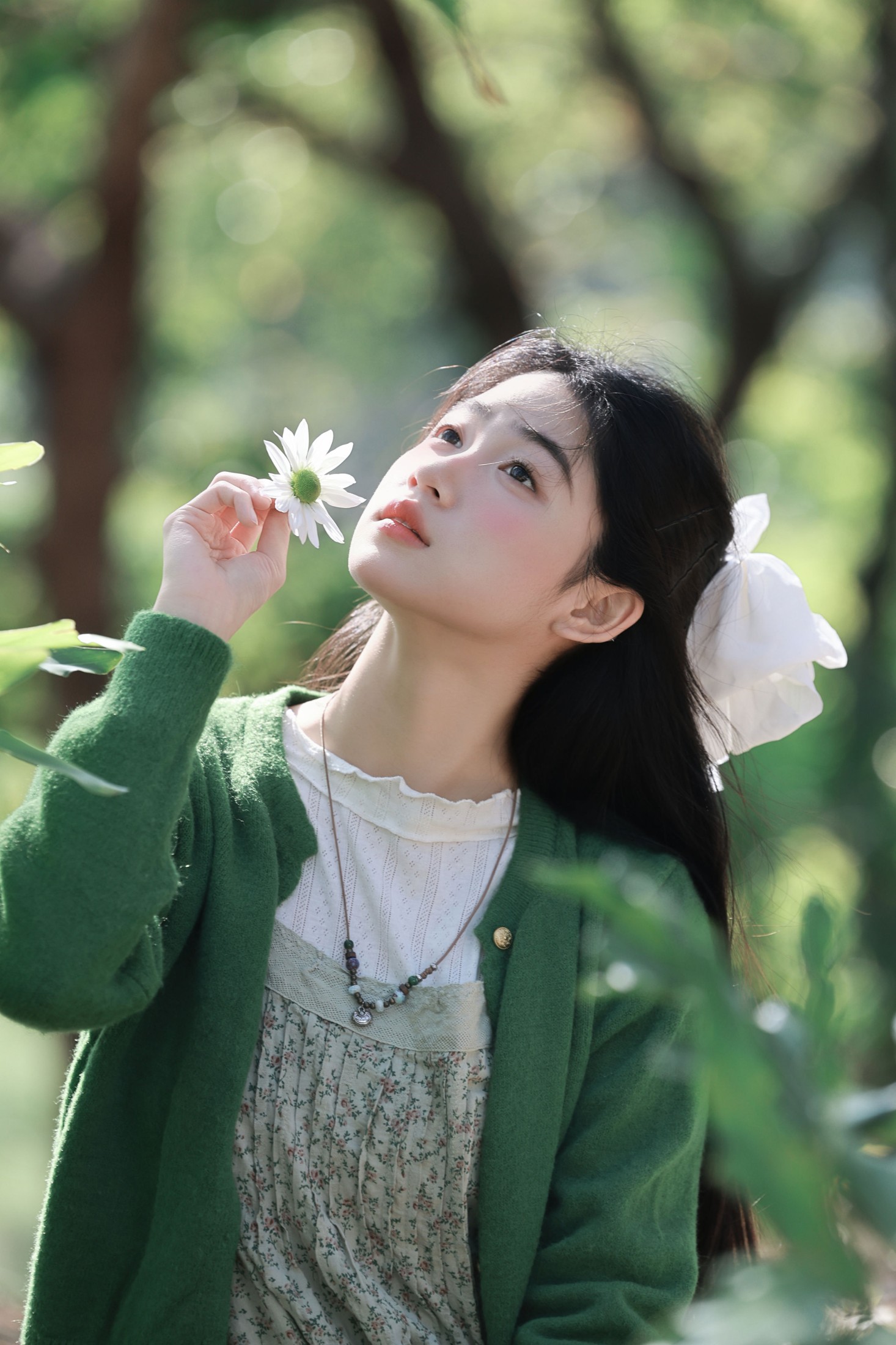 《青苹果与雏菊，写在春日里的温柔诗》[14P] 插图2